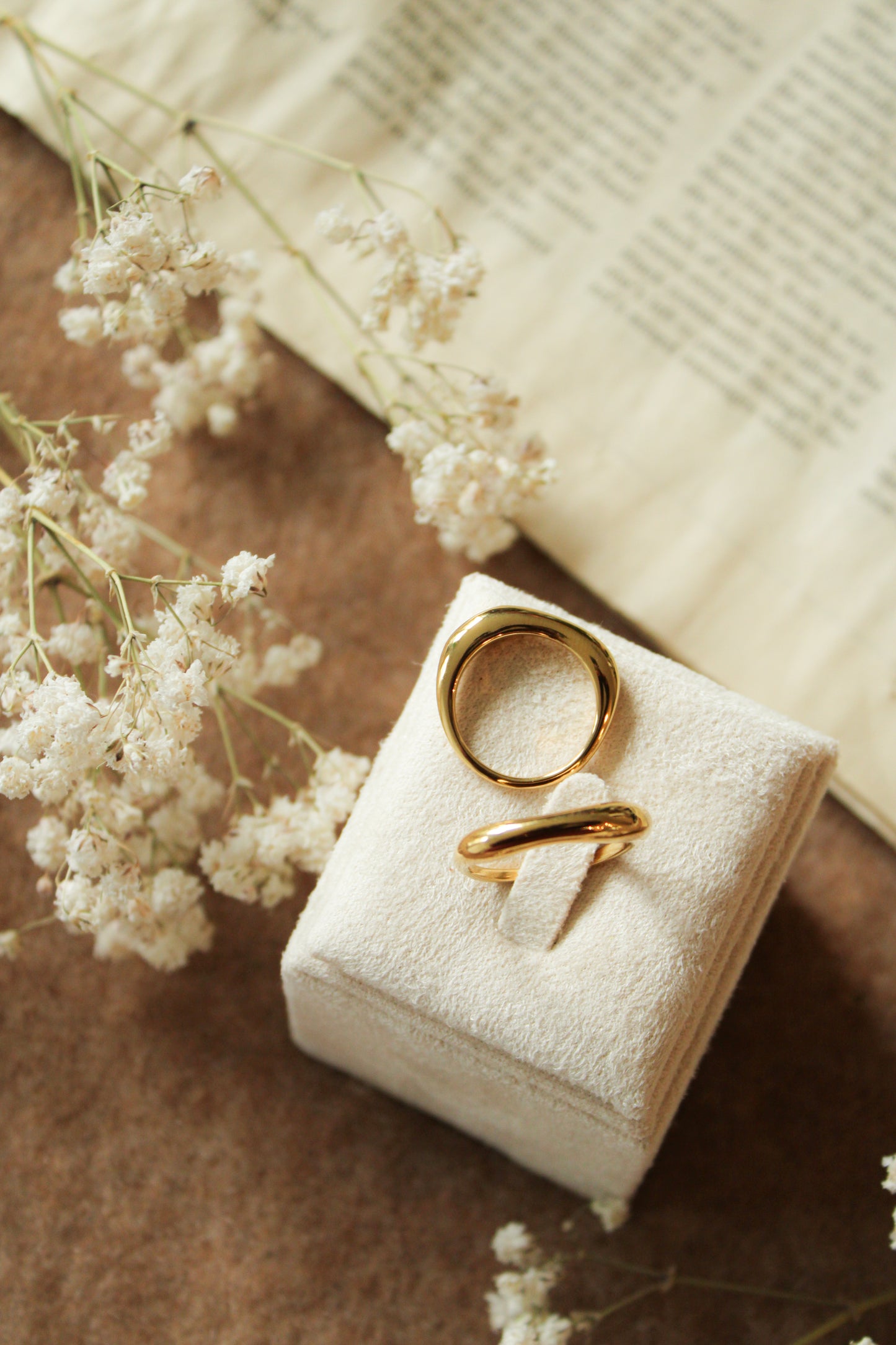 Mae Ring