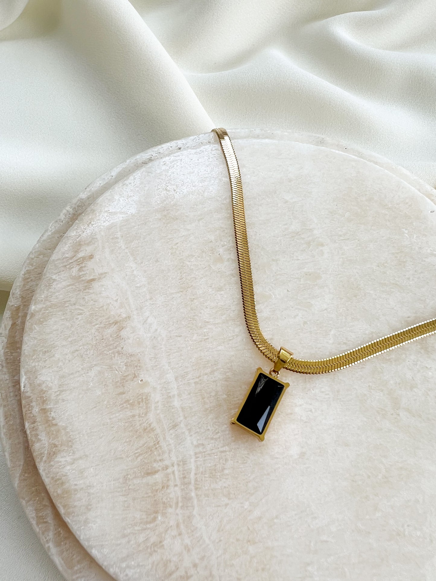Taylor Necklace