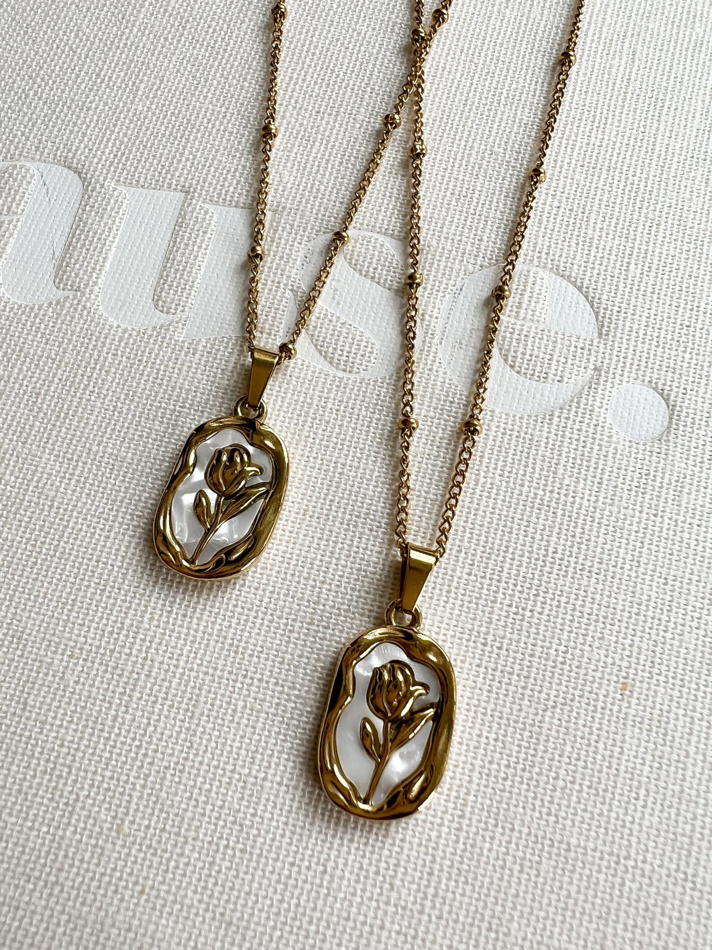Vintage Rose Necklace