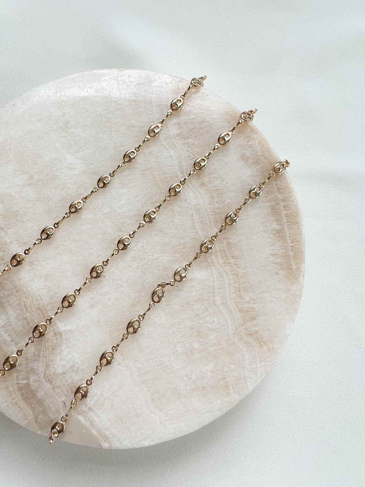 Hollow Puff Bracelet