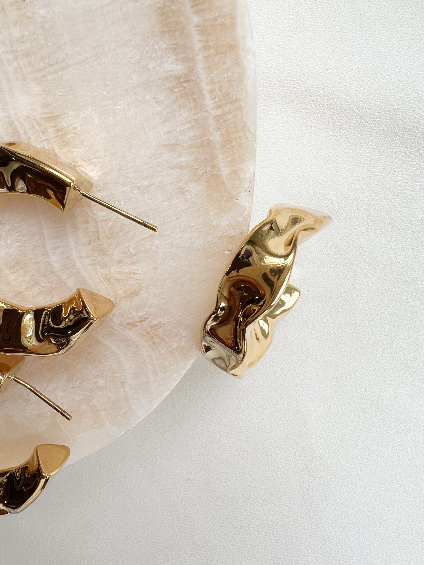 Ruffled Hoops
