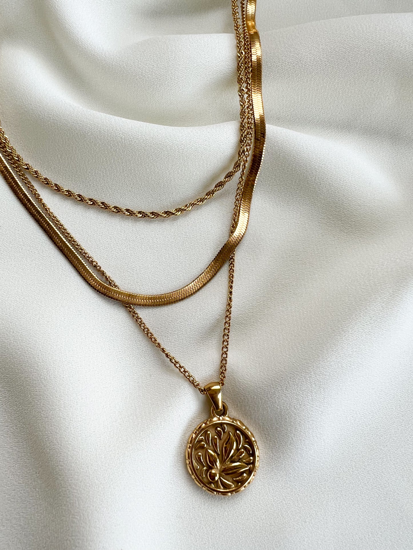 Lotus Necklace