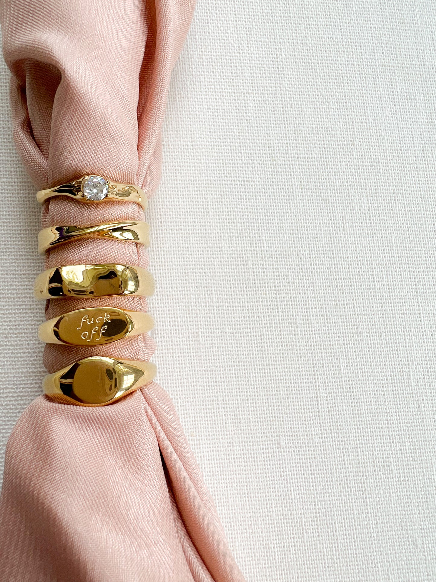 The Mia Ring