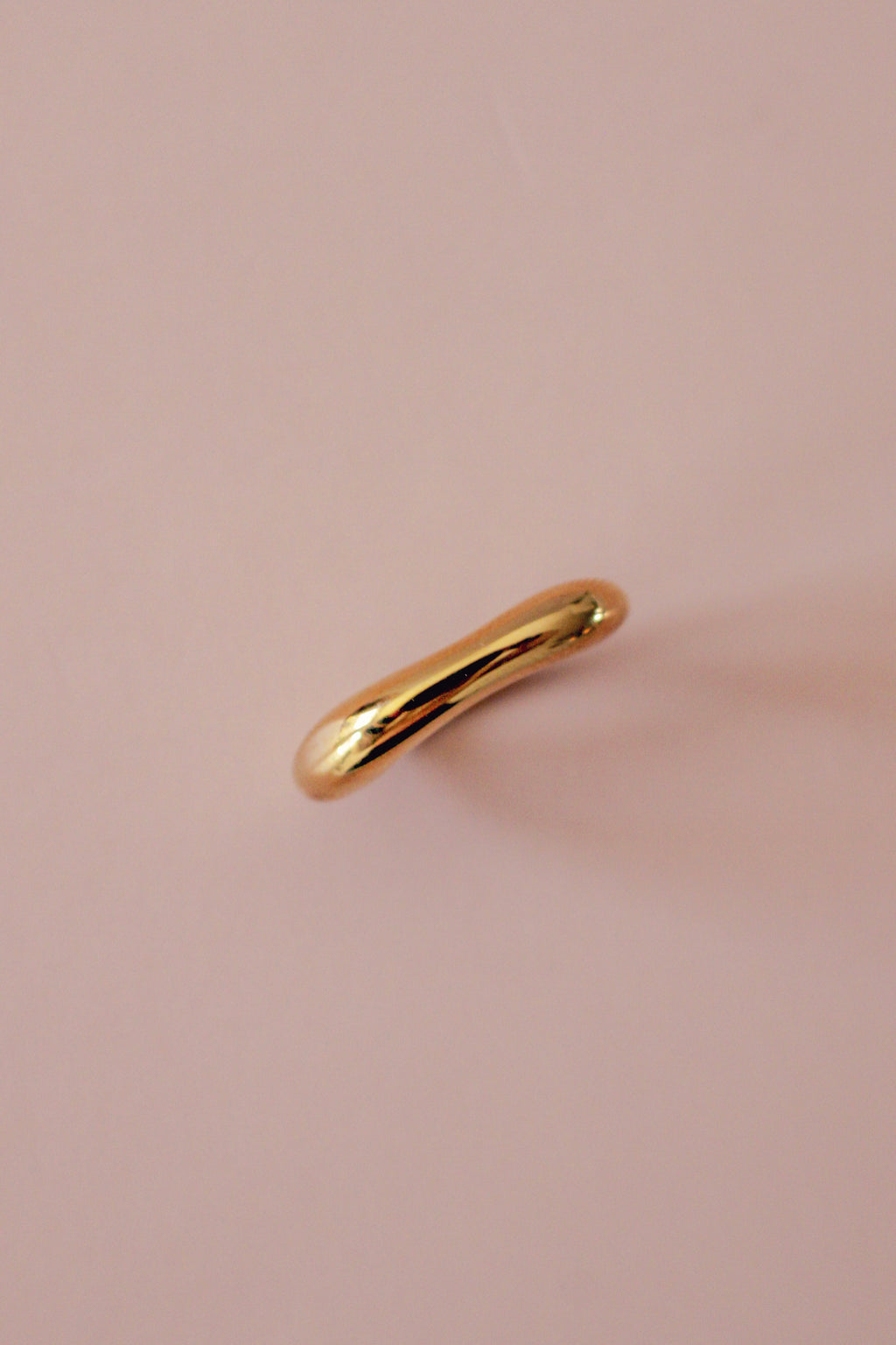 Mae Ring
