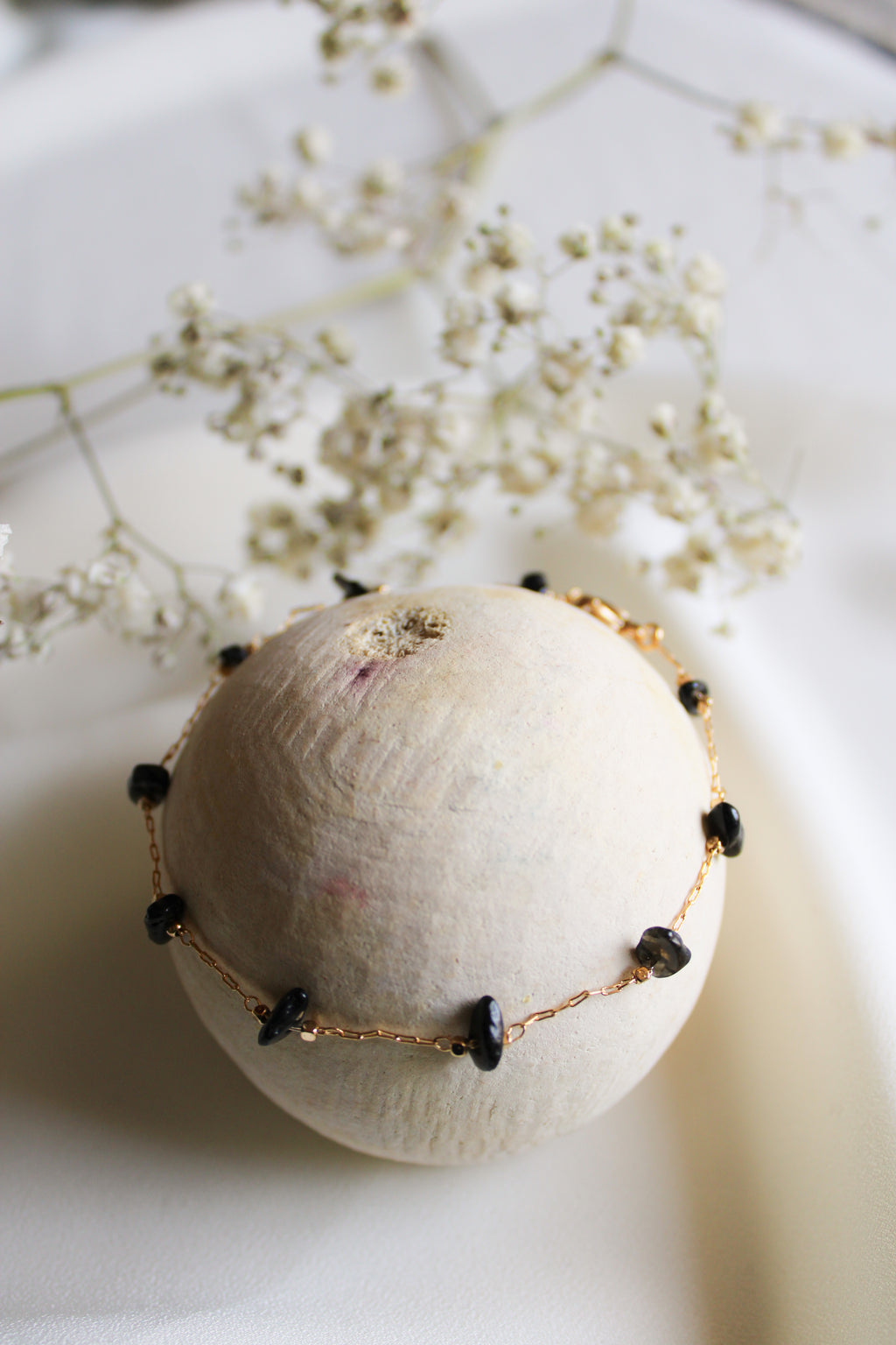 Amaya Bracelet (Black)