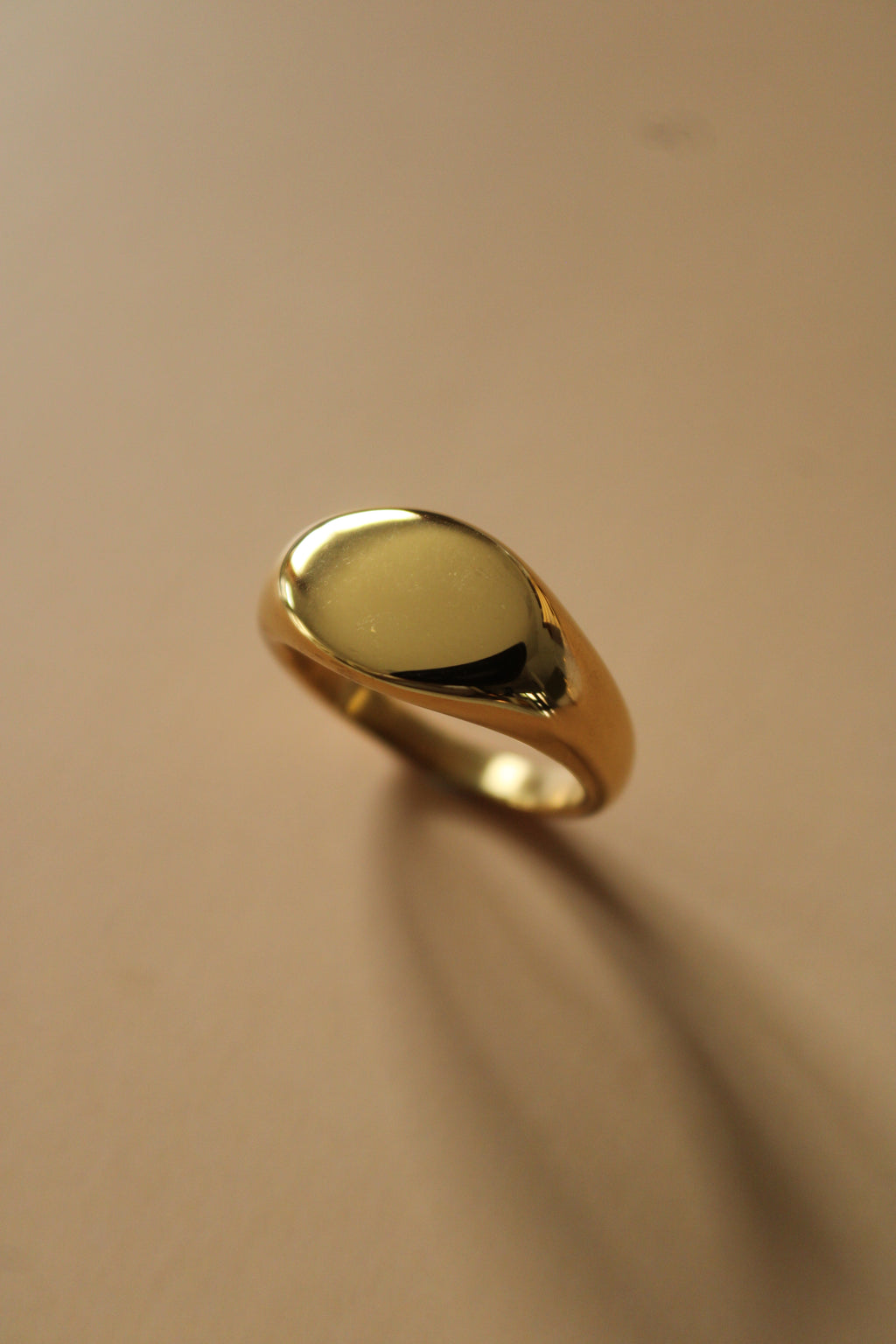 Eggie Signet Ring
