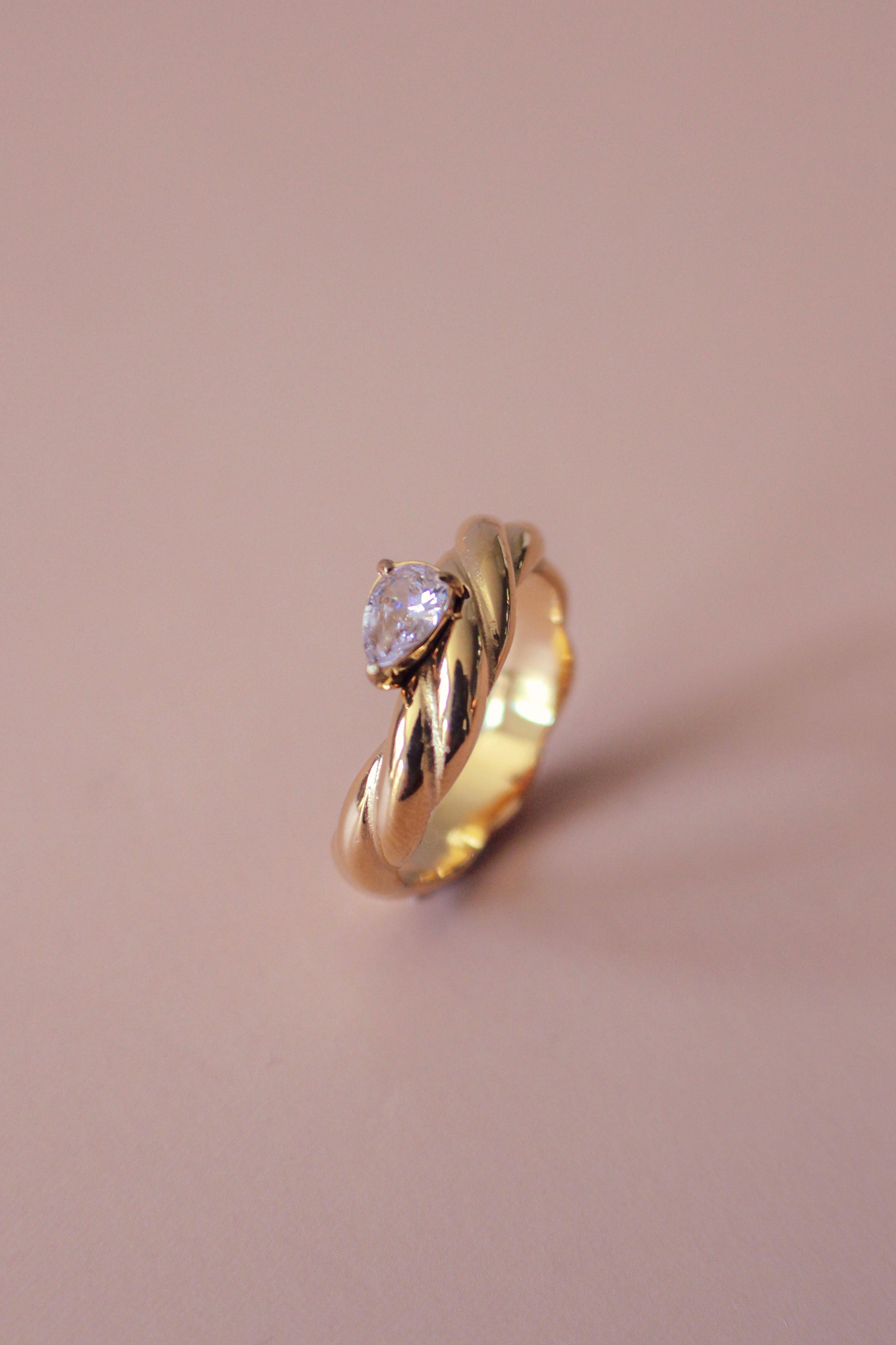 Nola Ring