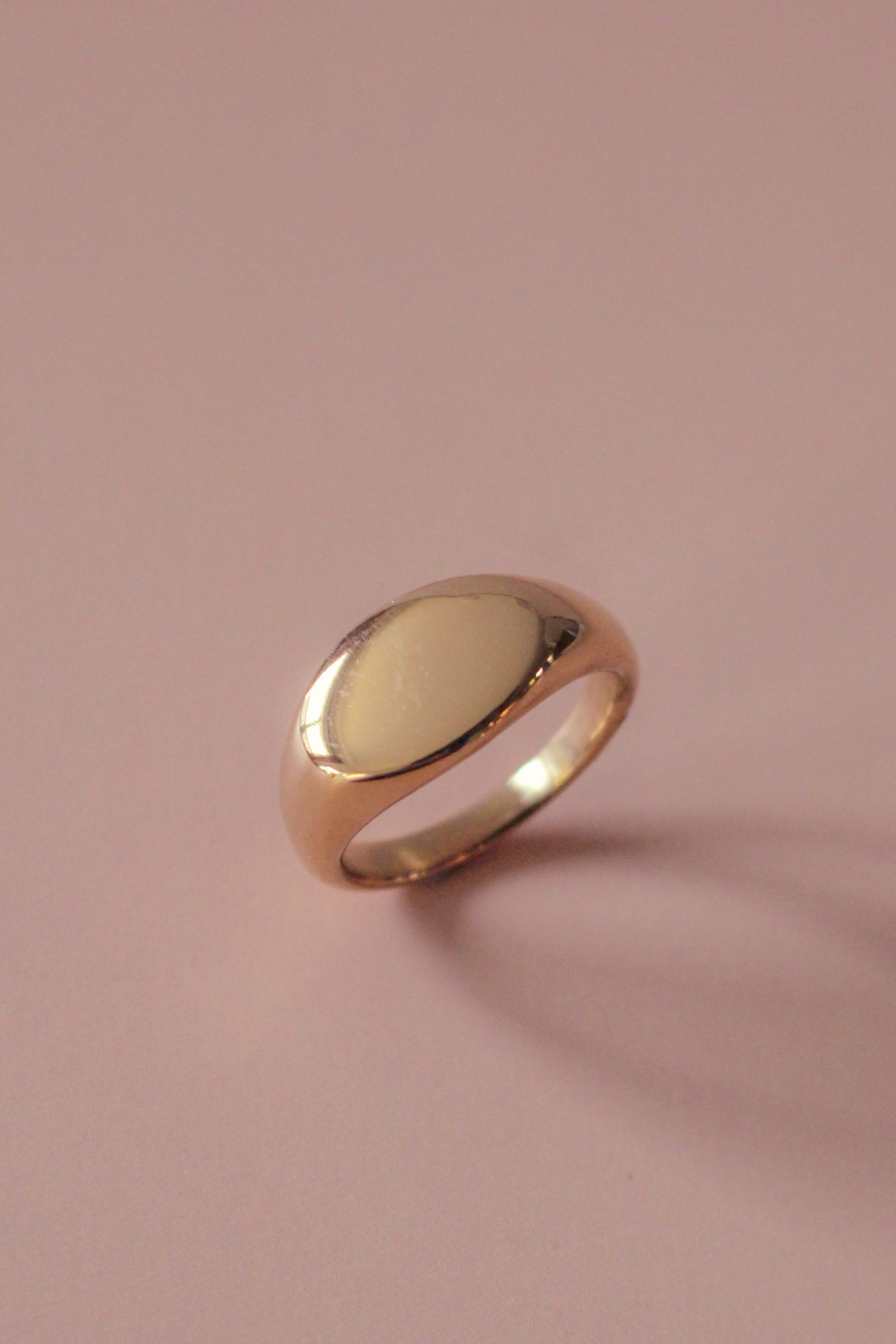 Eggie Signet Ring
