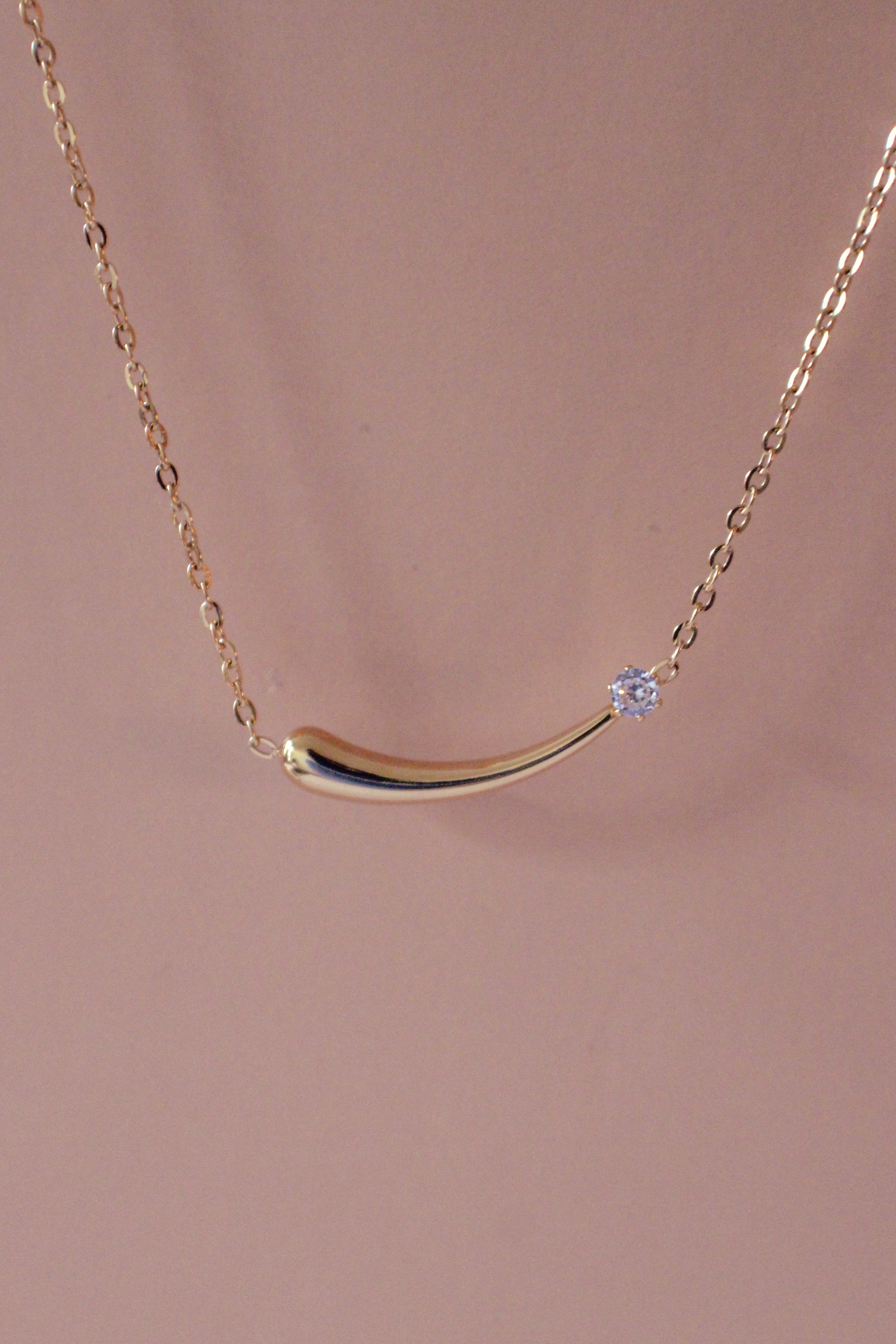 Eira Necklace