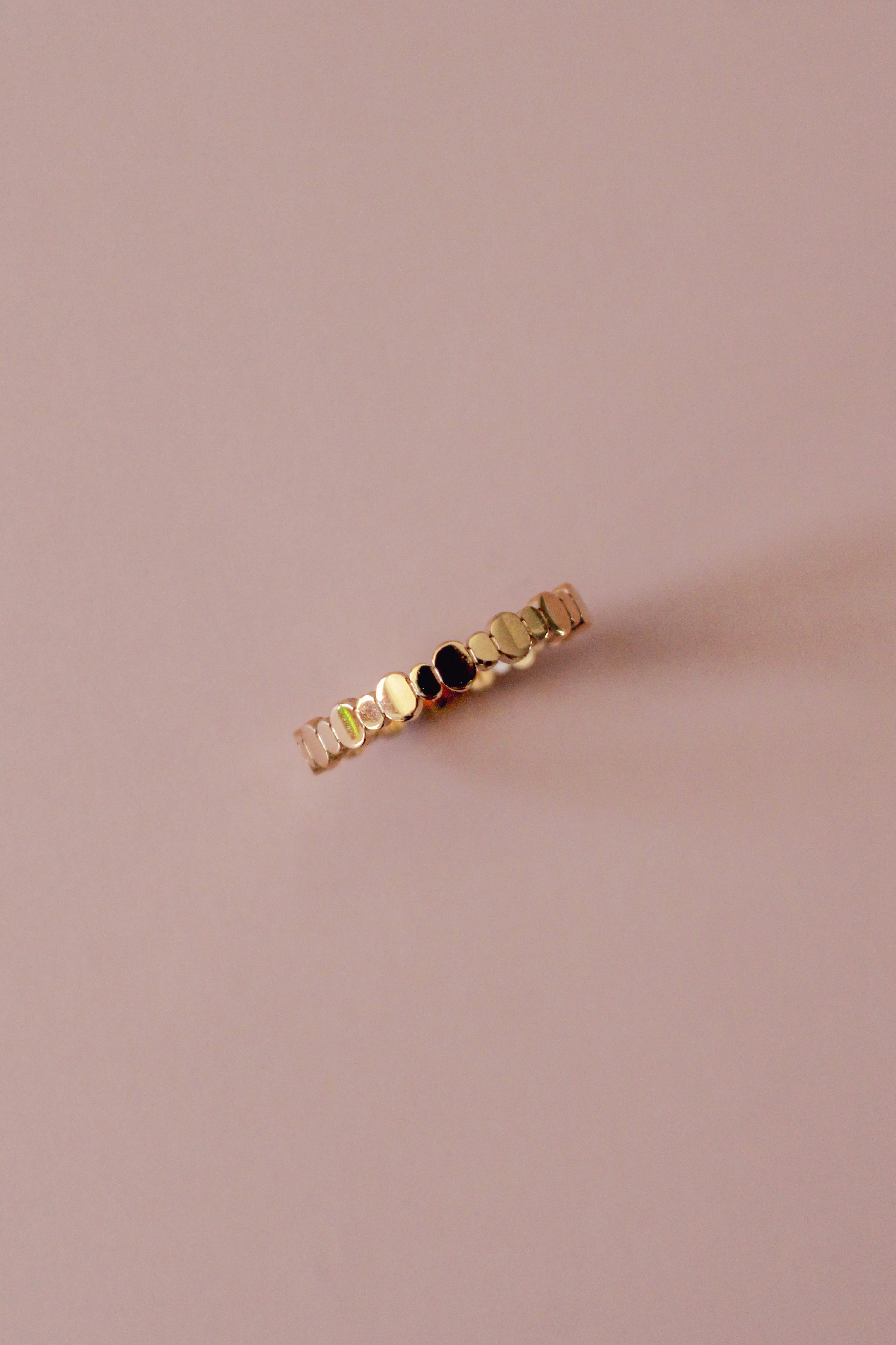 Thin Pugh Ring