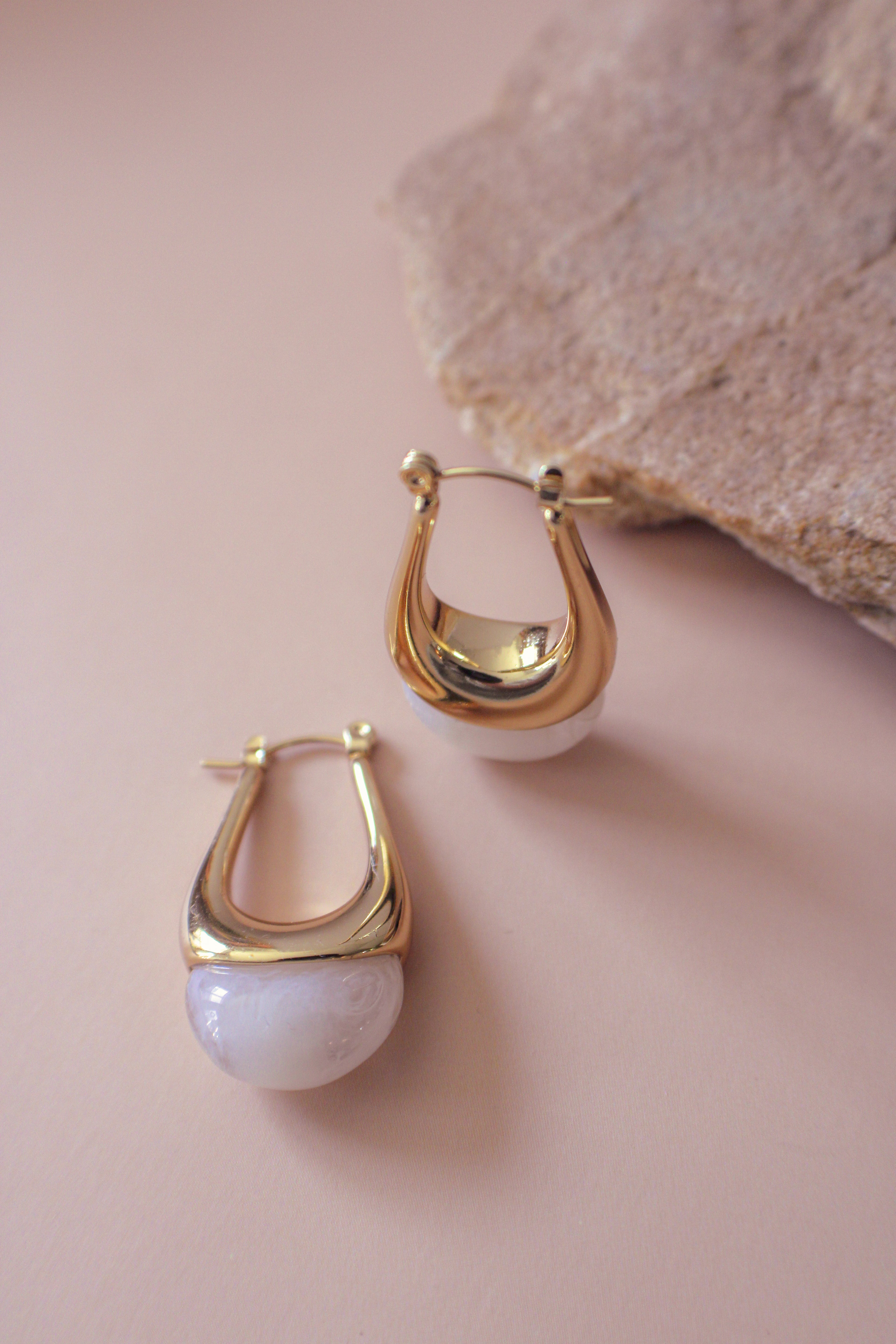 Nicola Quartz Earrings