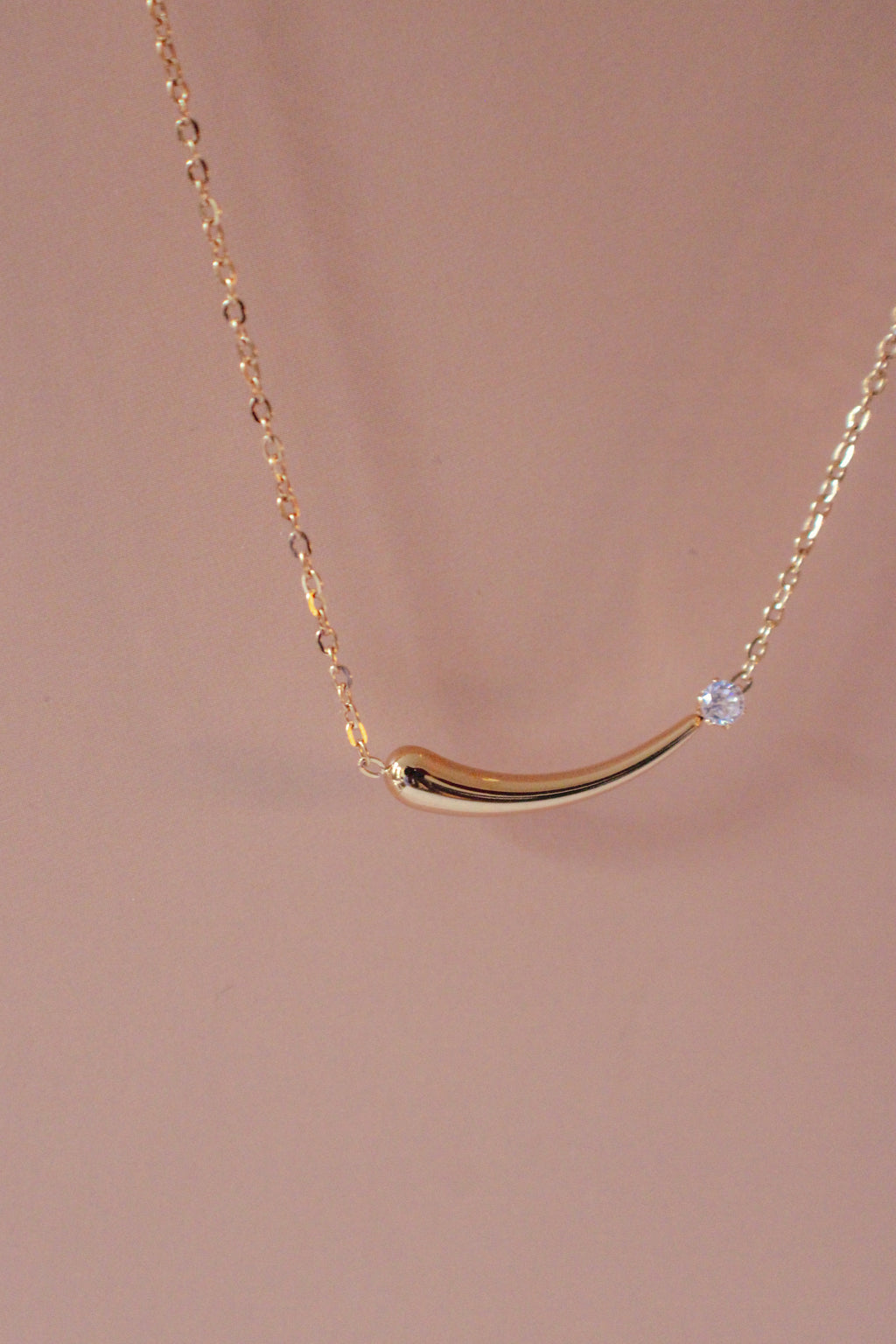 Eira Necklace