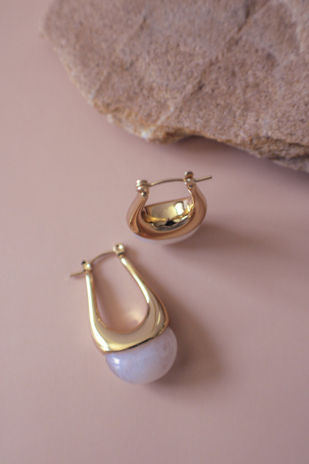 Nicola Quartz Earrings