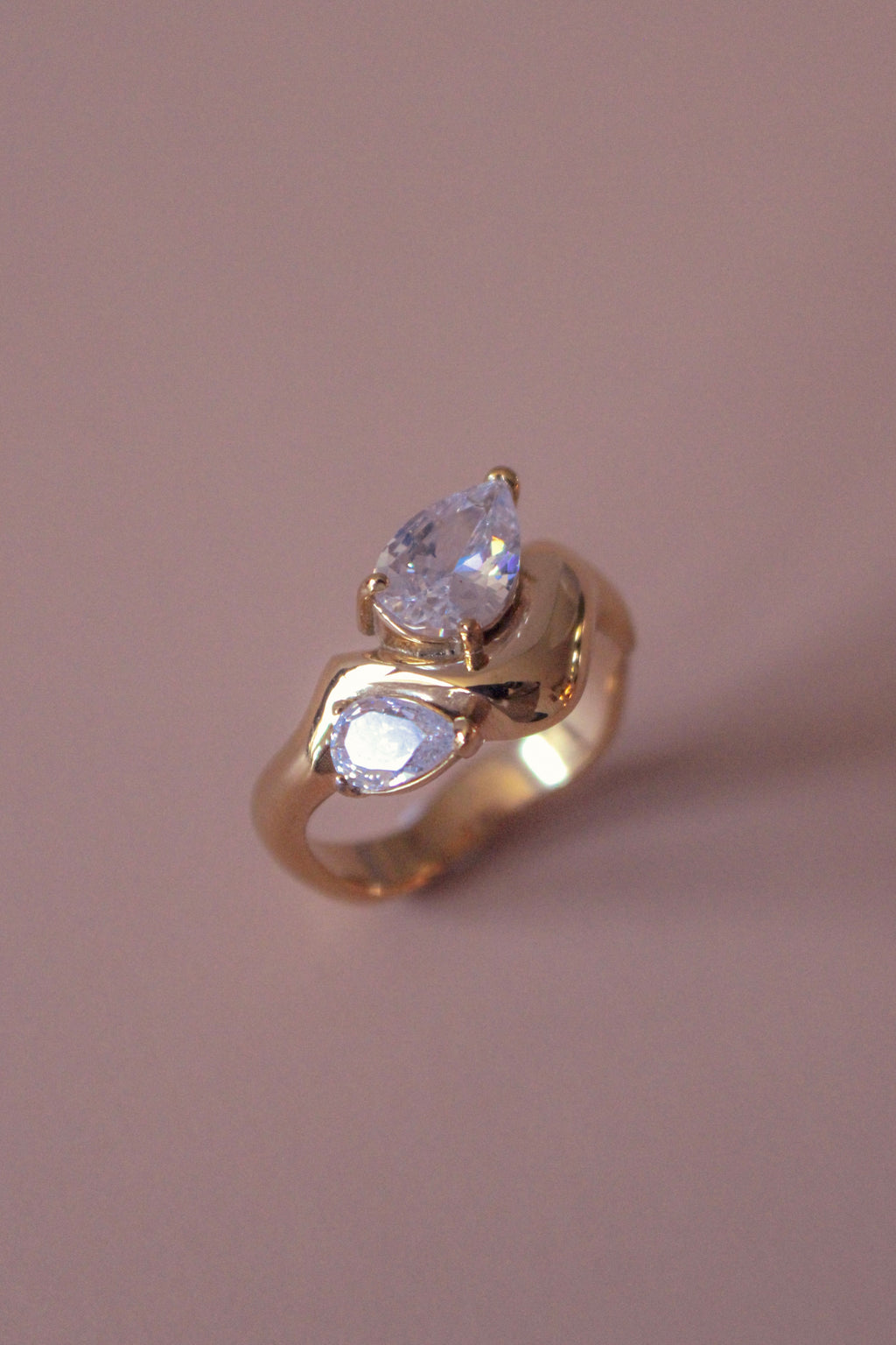 Aveline Ring