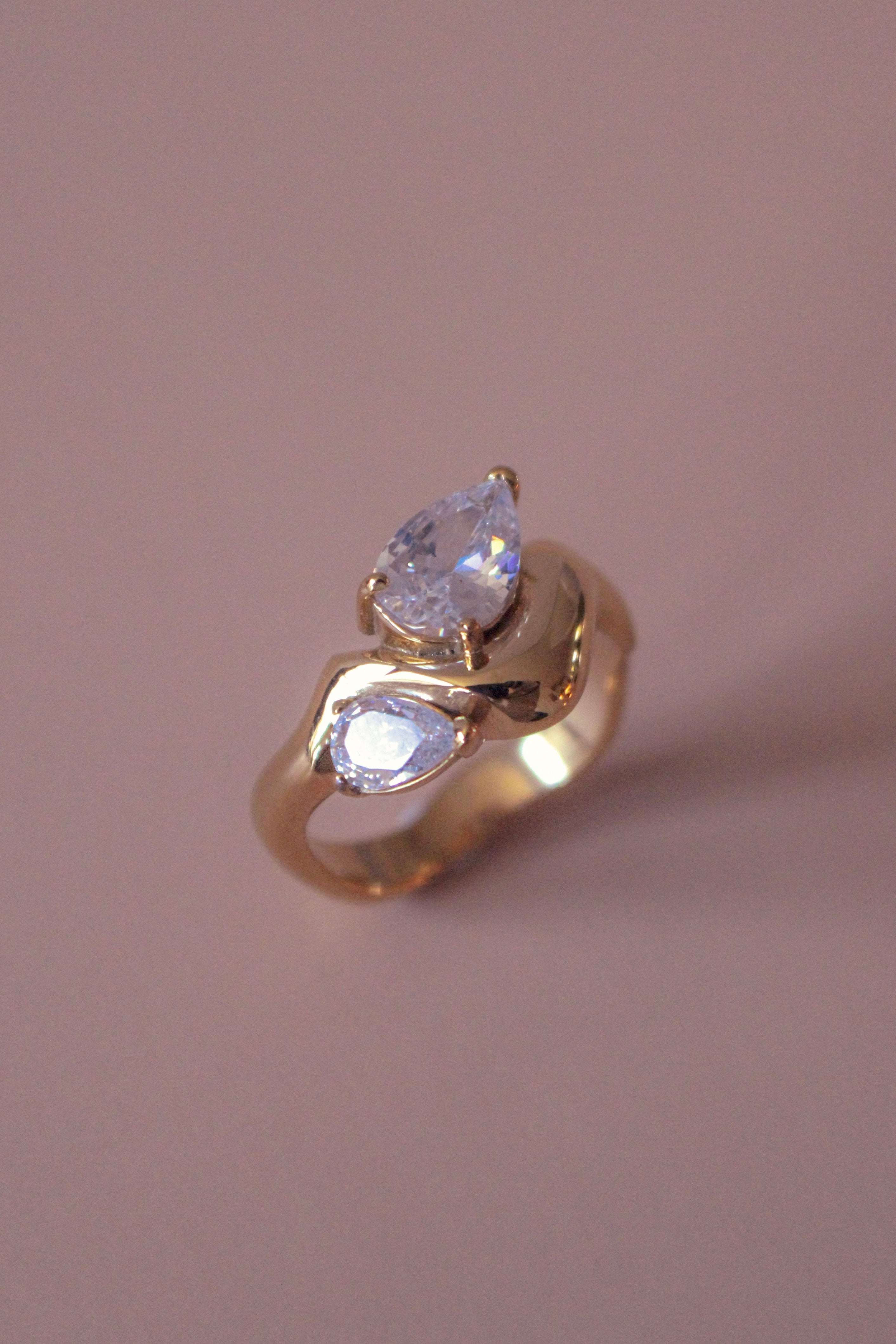 Aveline Ring