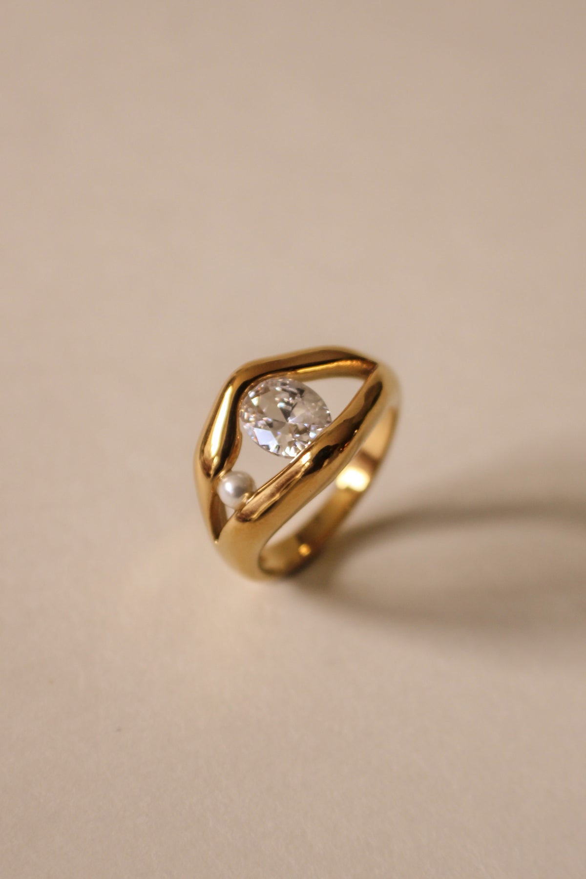 Celoa Ring
