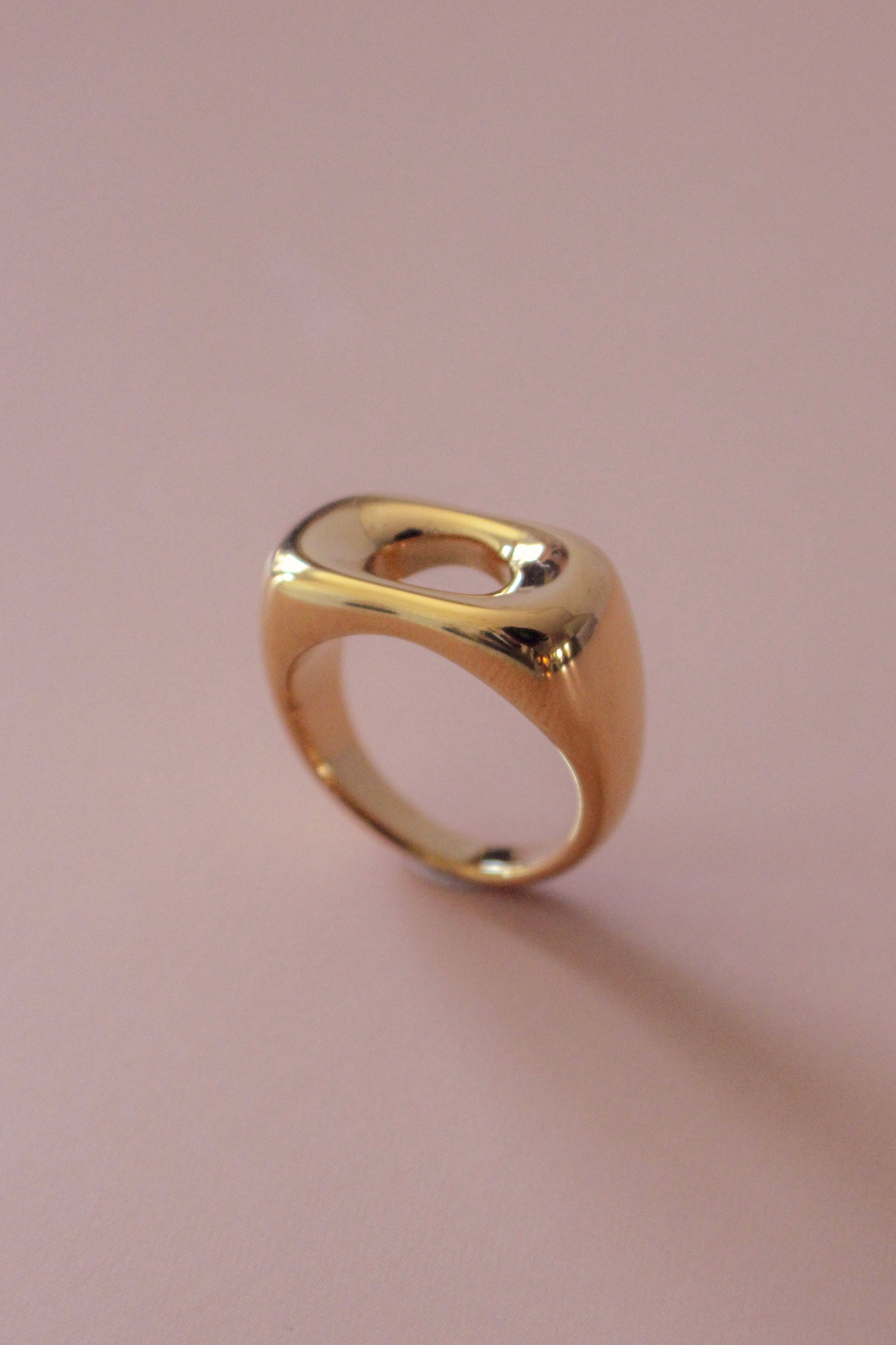 Evadne Ring