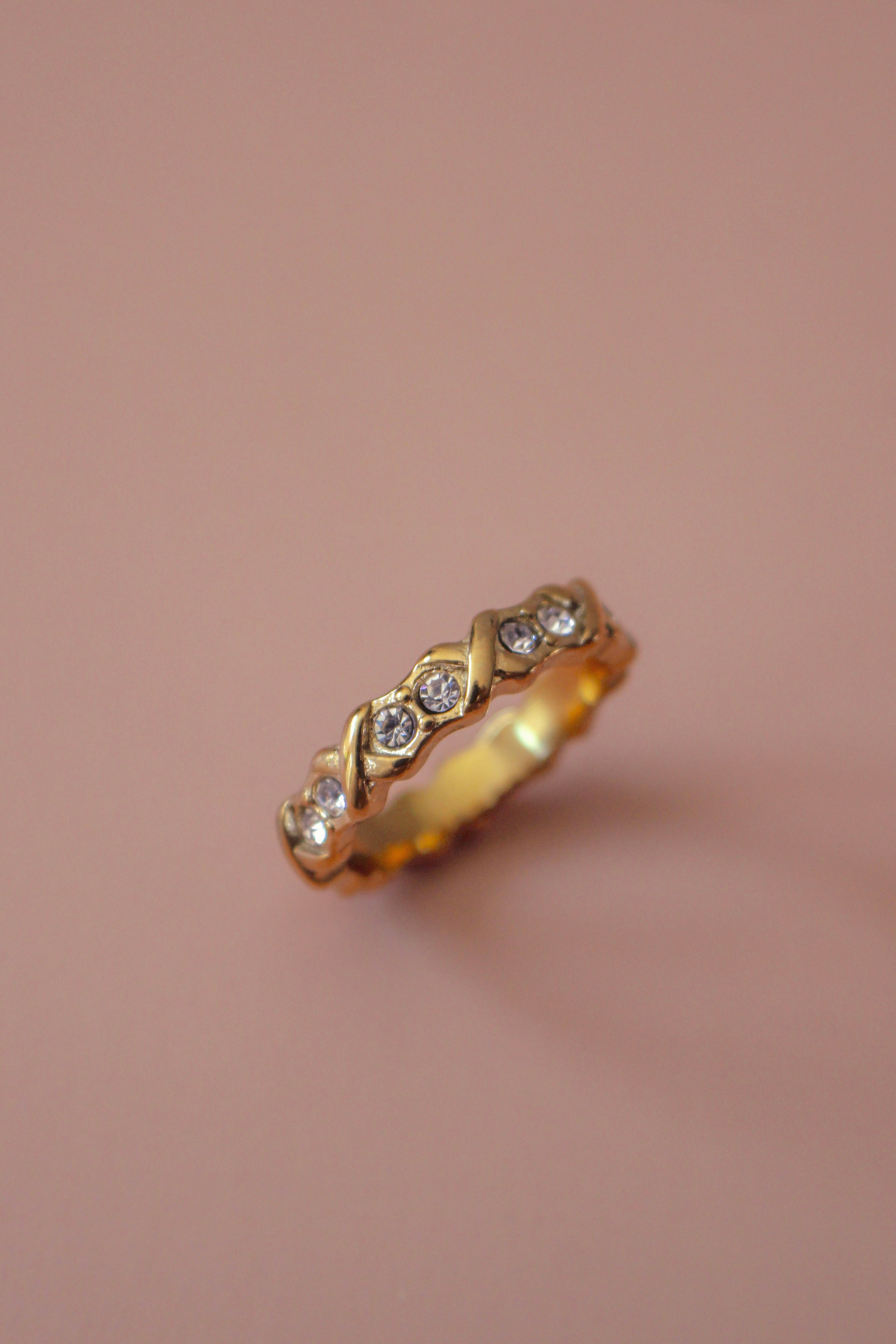 Etta Ring