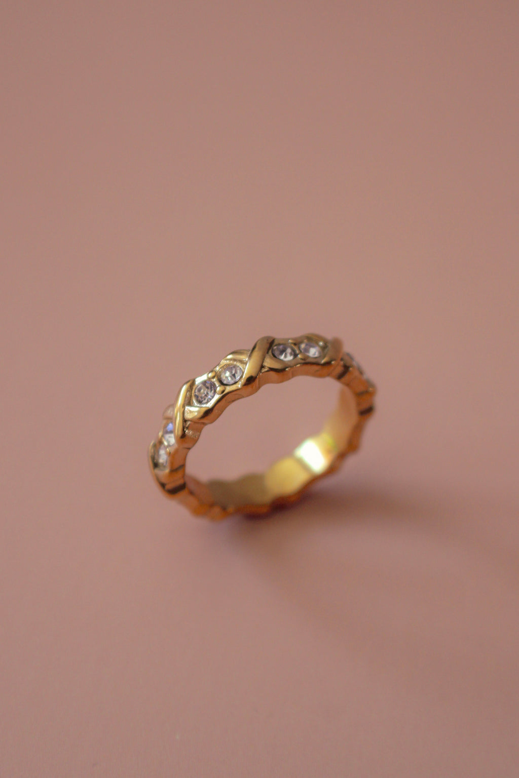 Etta Ring