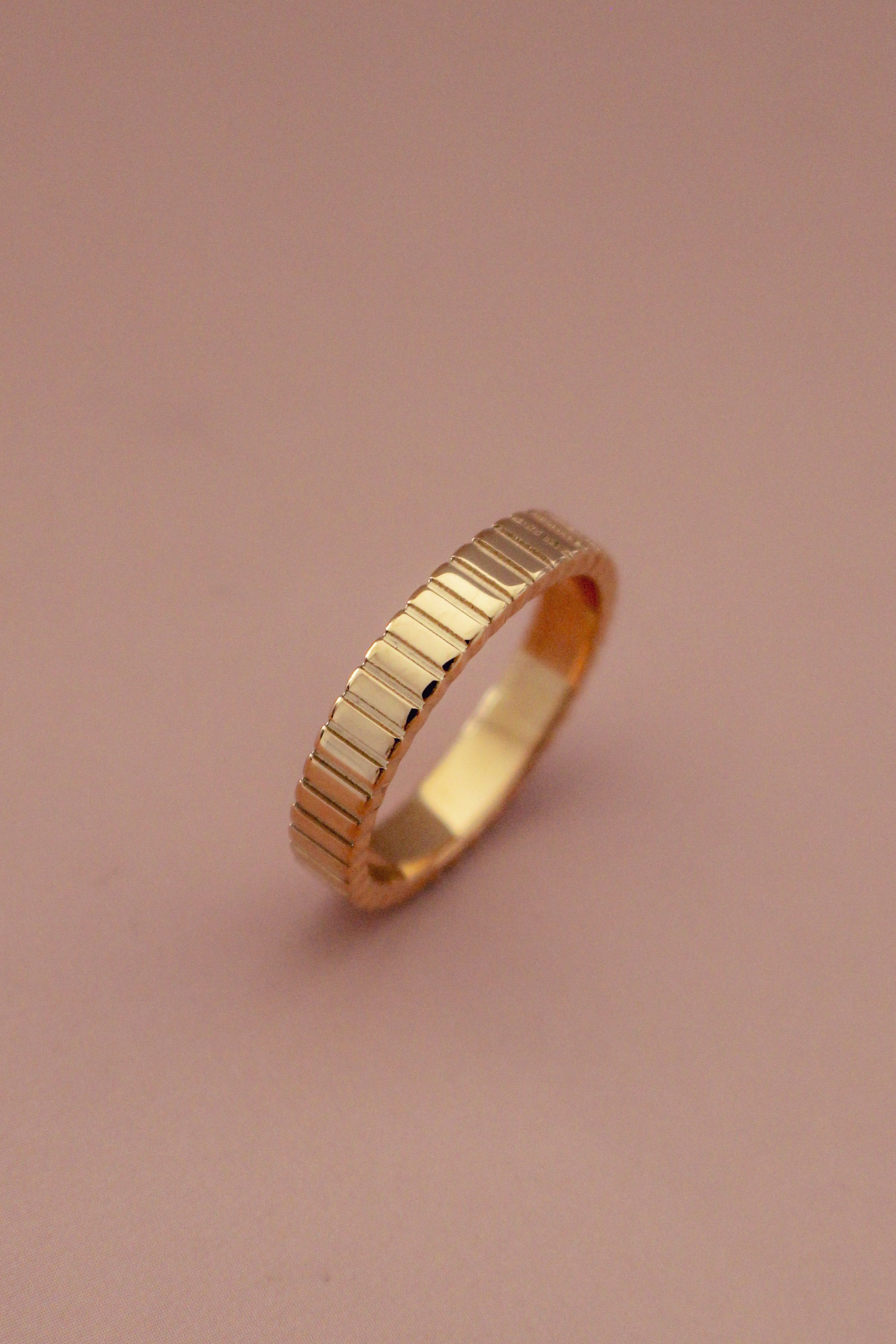 The Ribbed Ring
