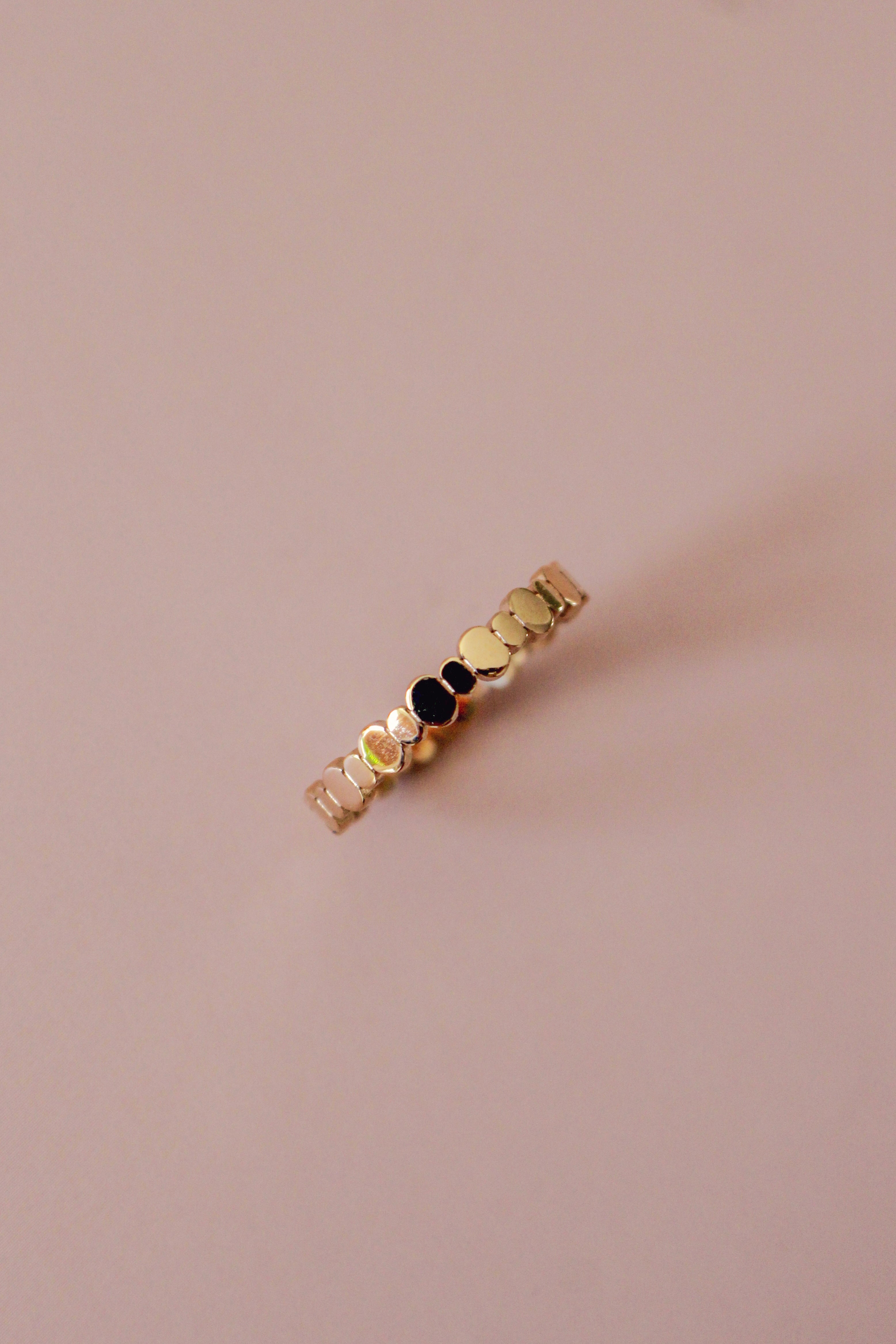 Thin Pugh Ring