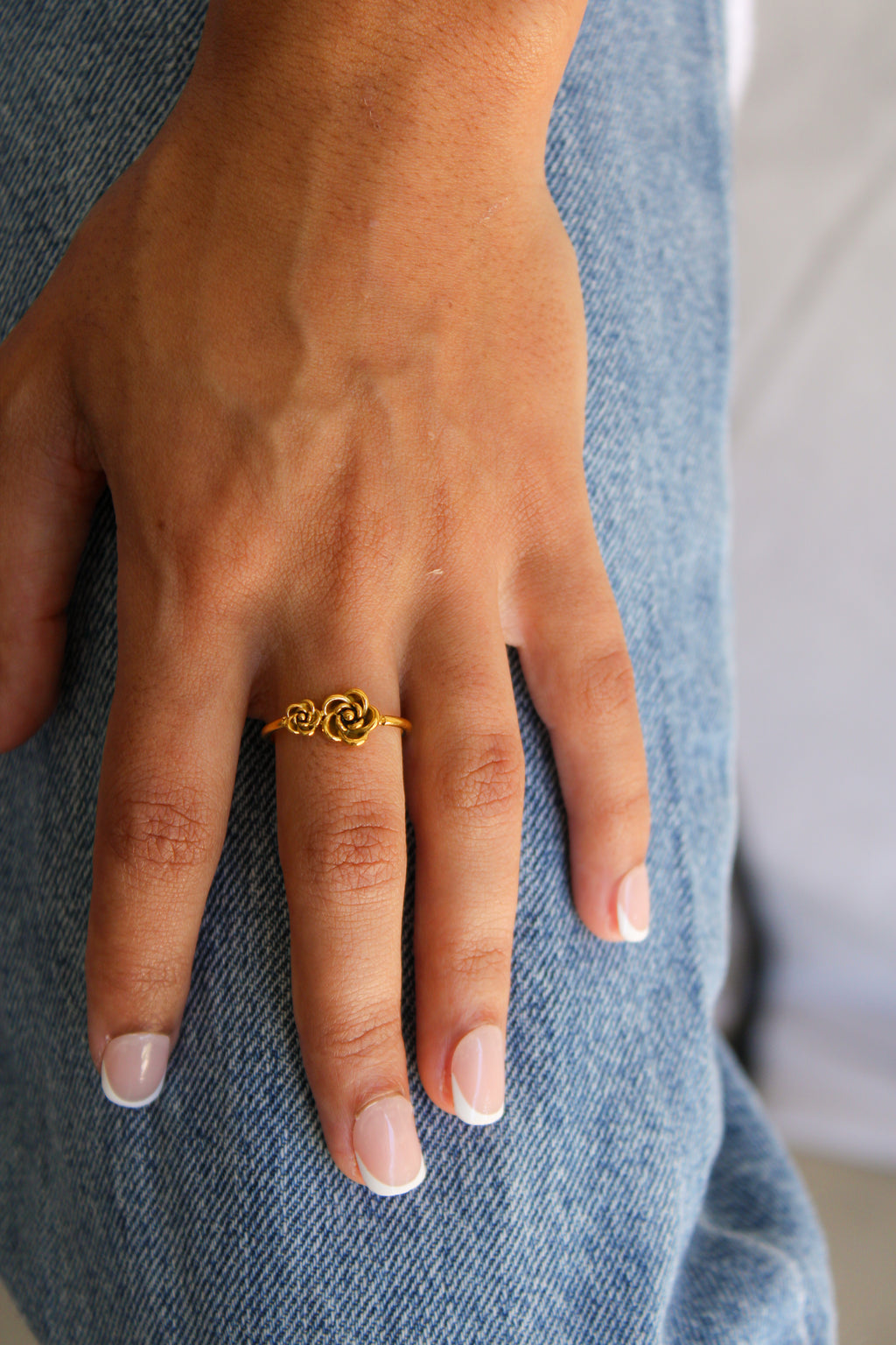 Rosette Ring