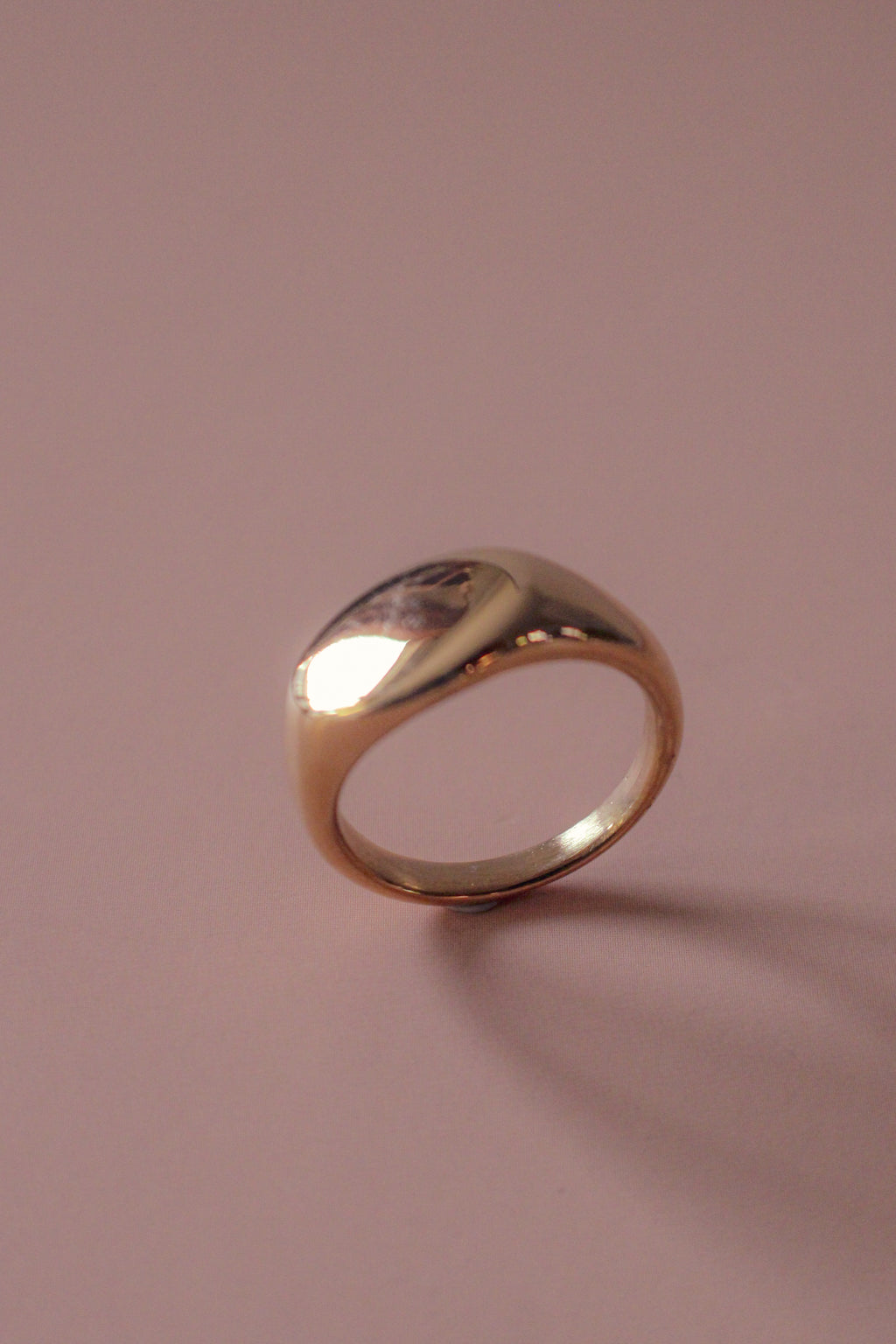 Eggie Signet Ring