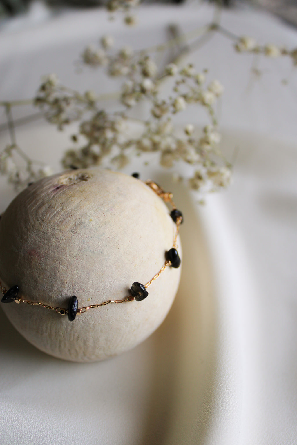 Amaya Bracelet (Black)