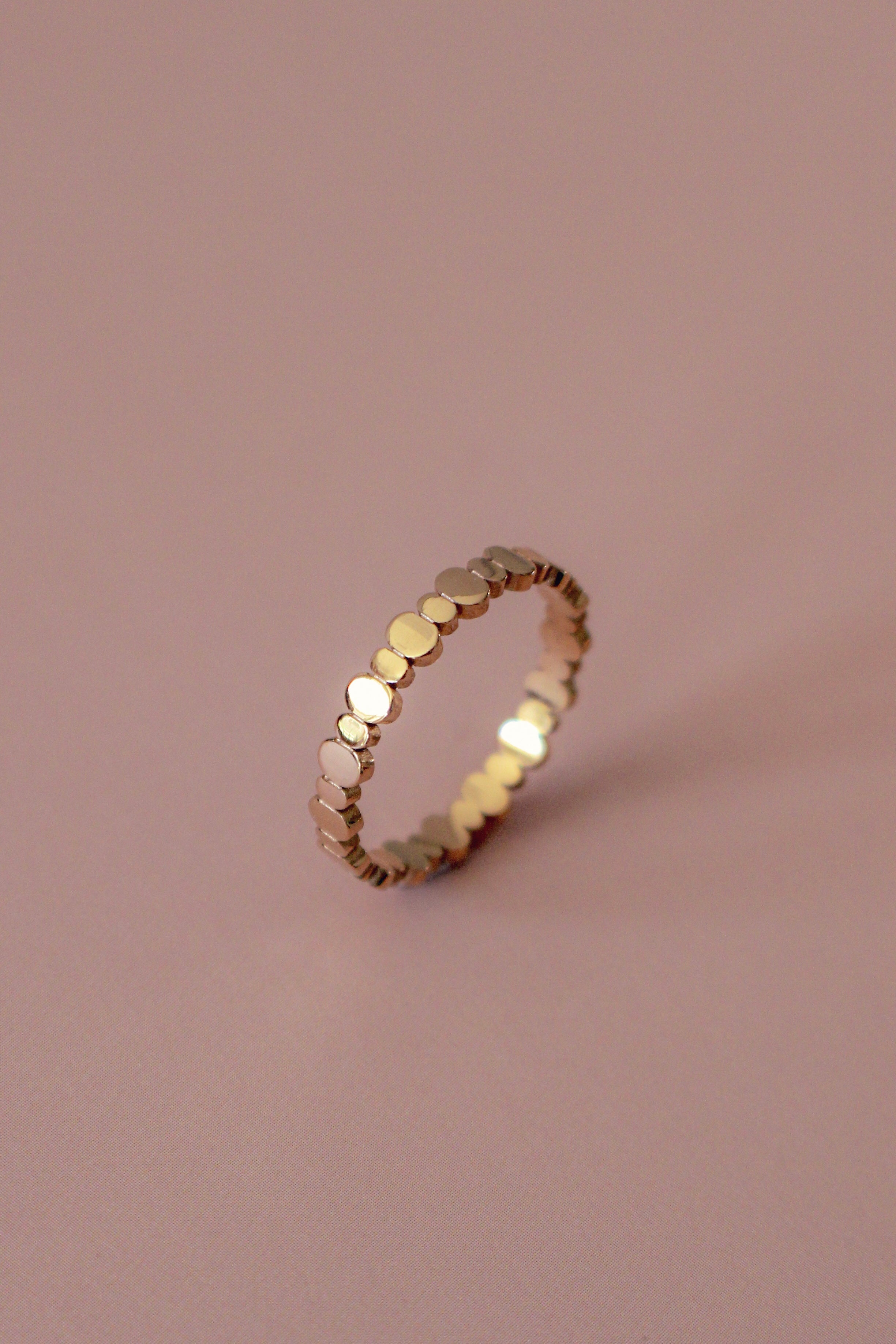 Thin Pugh Ring