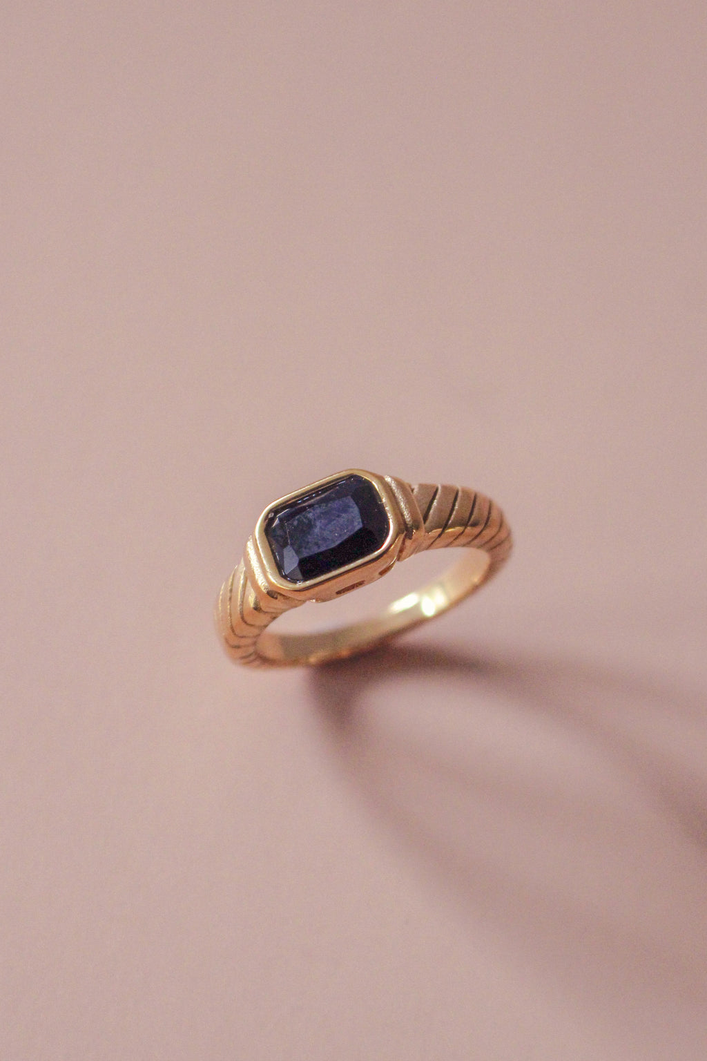 Amaris Ring