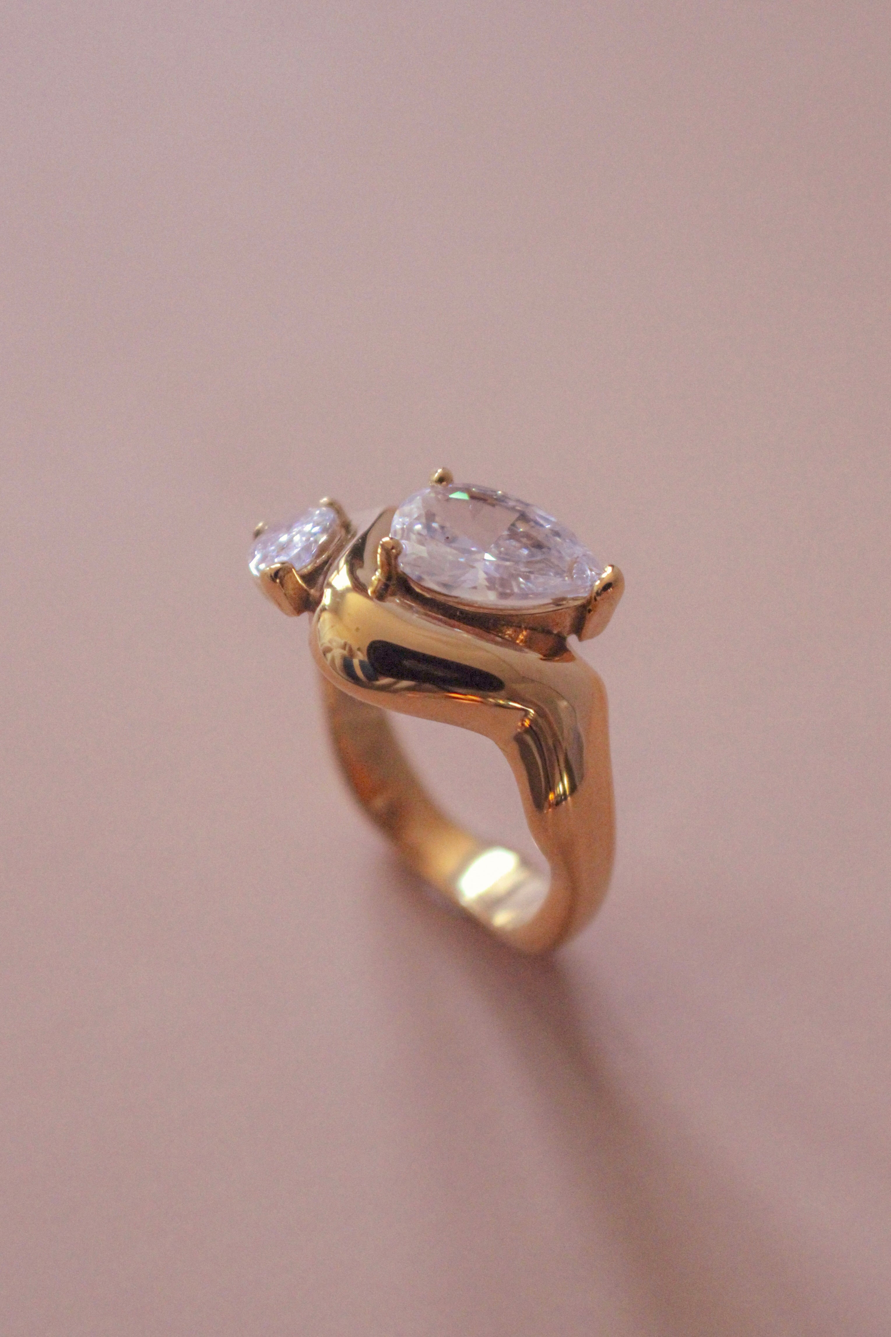 Aveline Ring