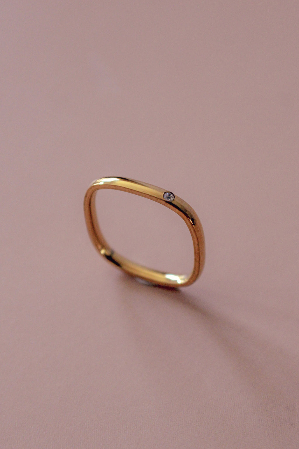 Quey Ring
