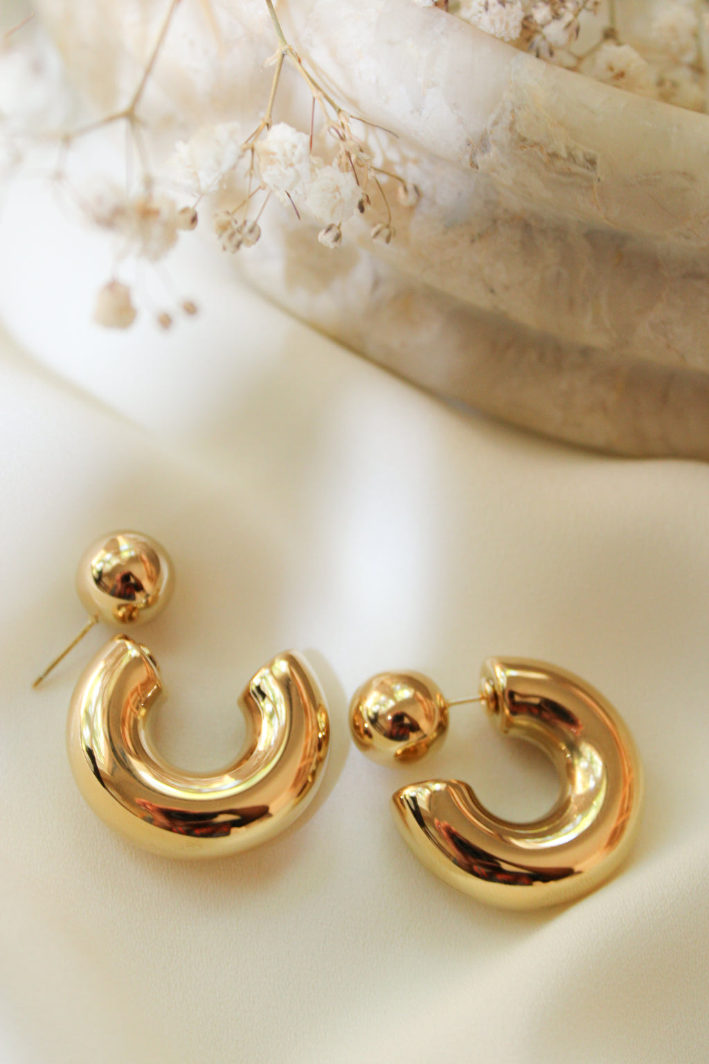 Perfect Chunky Stud Hoops