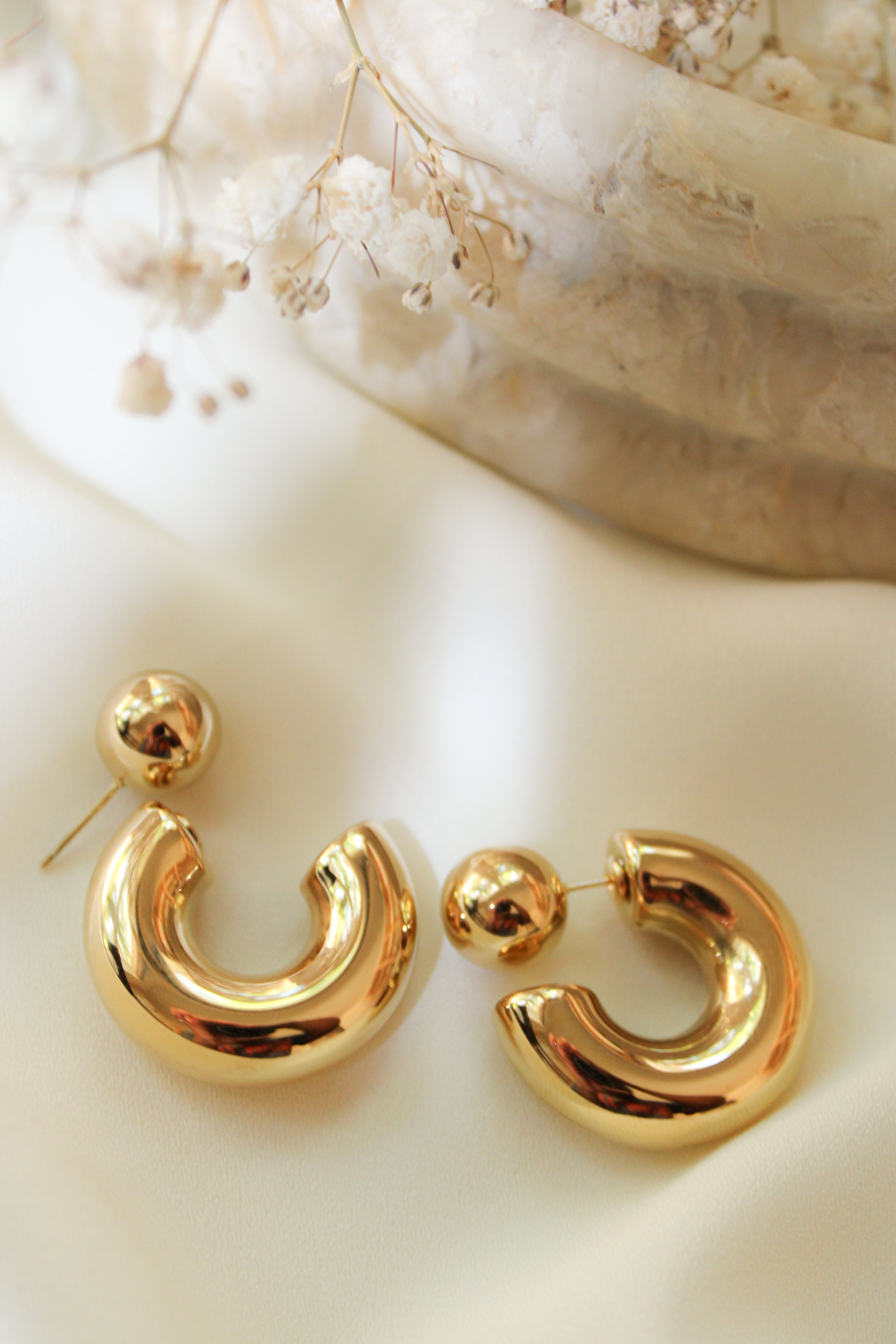 Perfect Chunky Stud Hoops