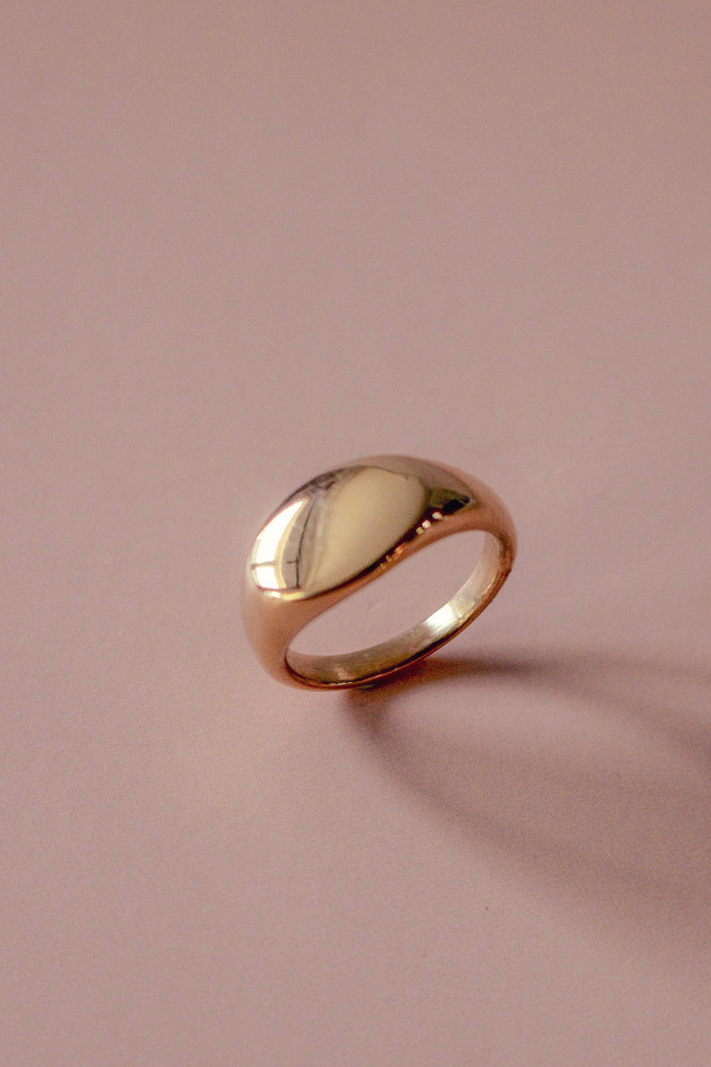 Eggie Signet Ring