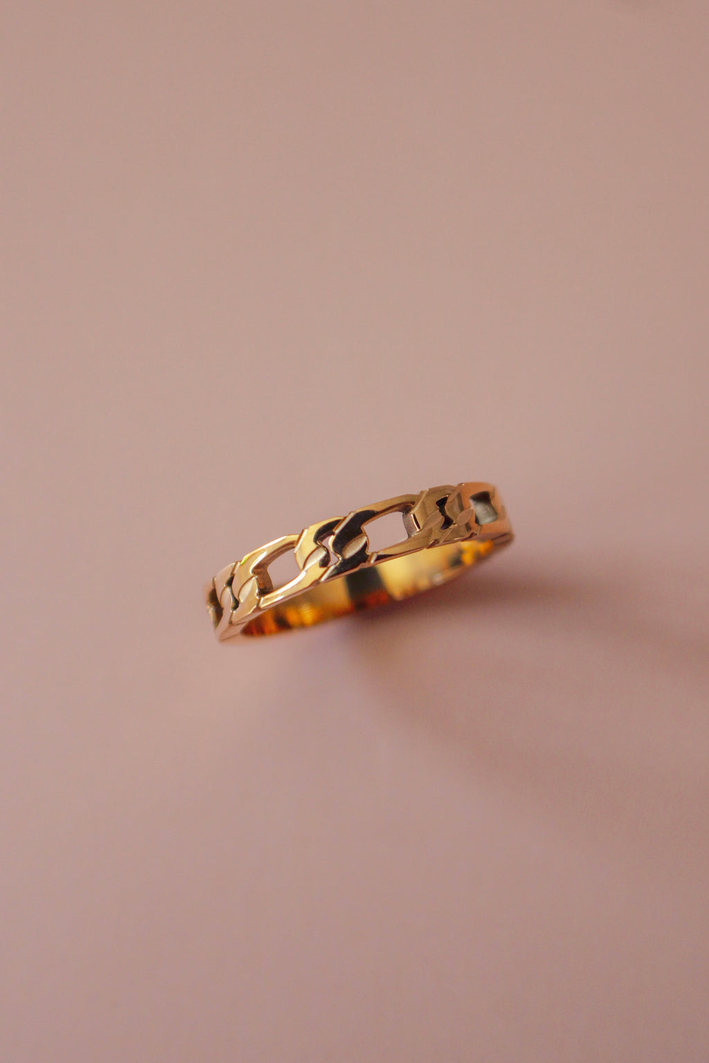 Thick Figaro Ring
