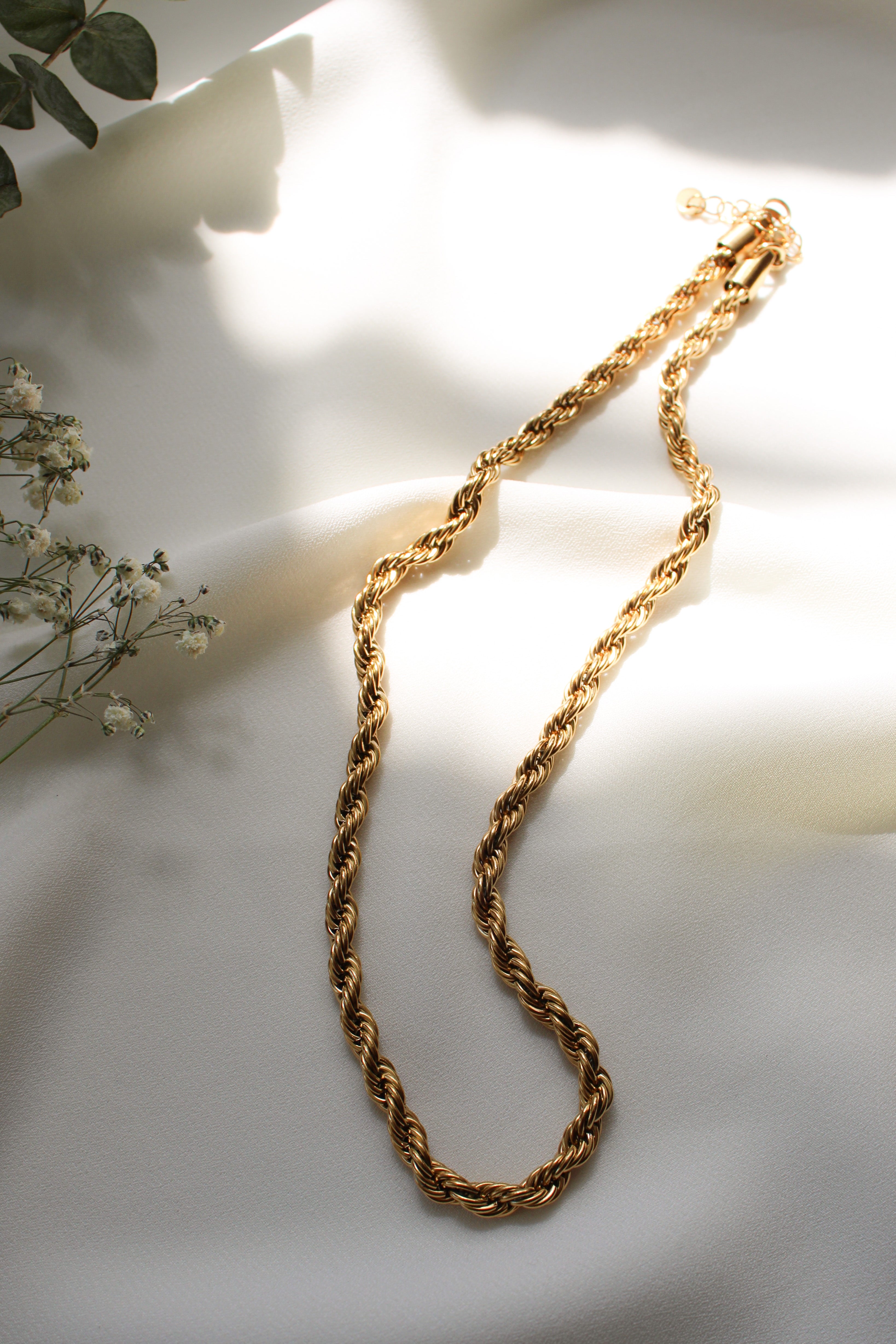 The Rope Necklace