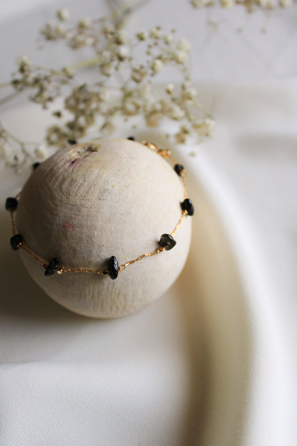 Amaya Bracelet (Black)