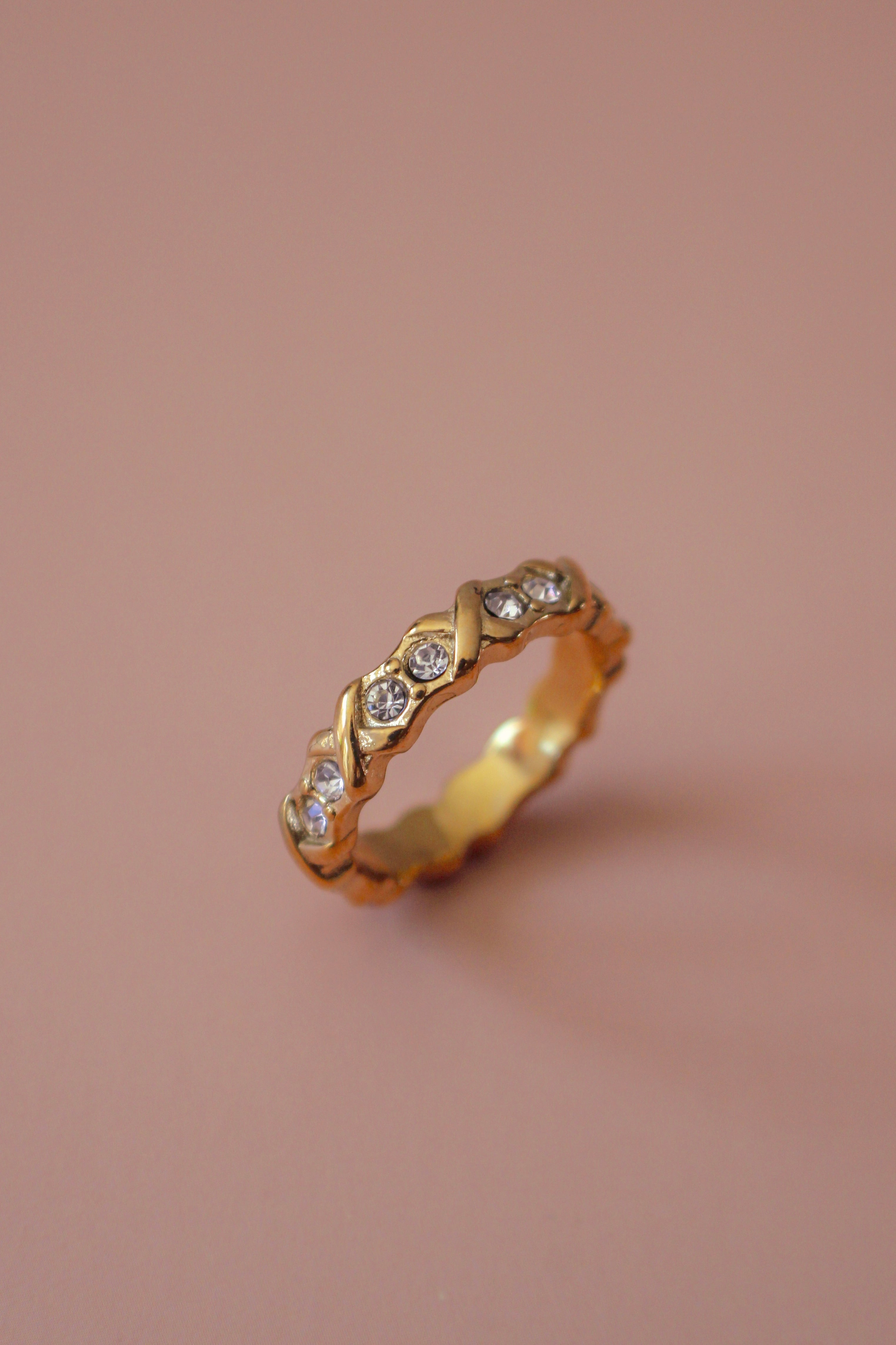 Etta Ring