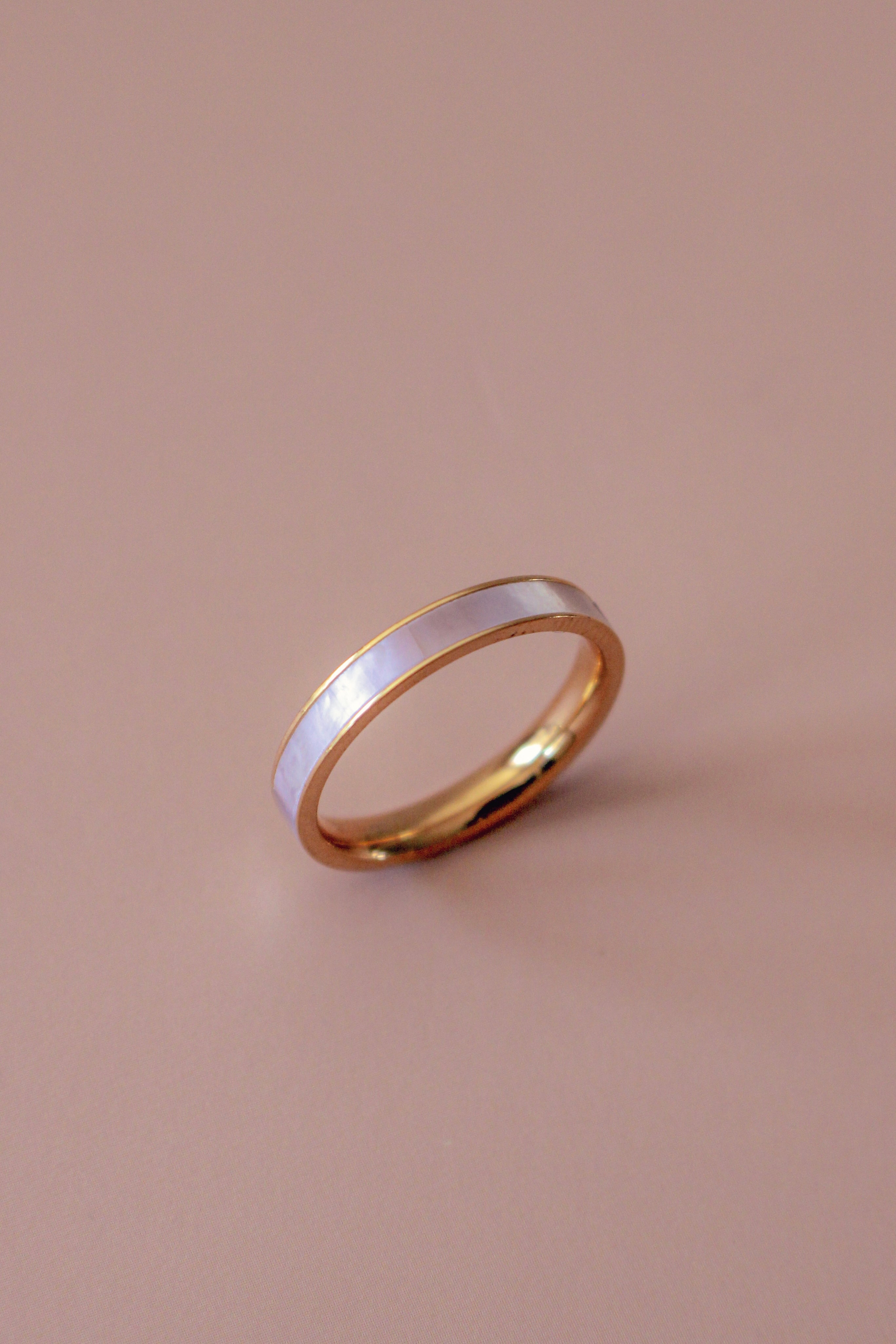 Irine Band Ring