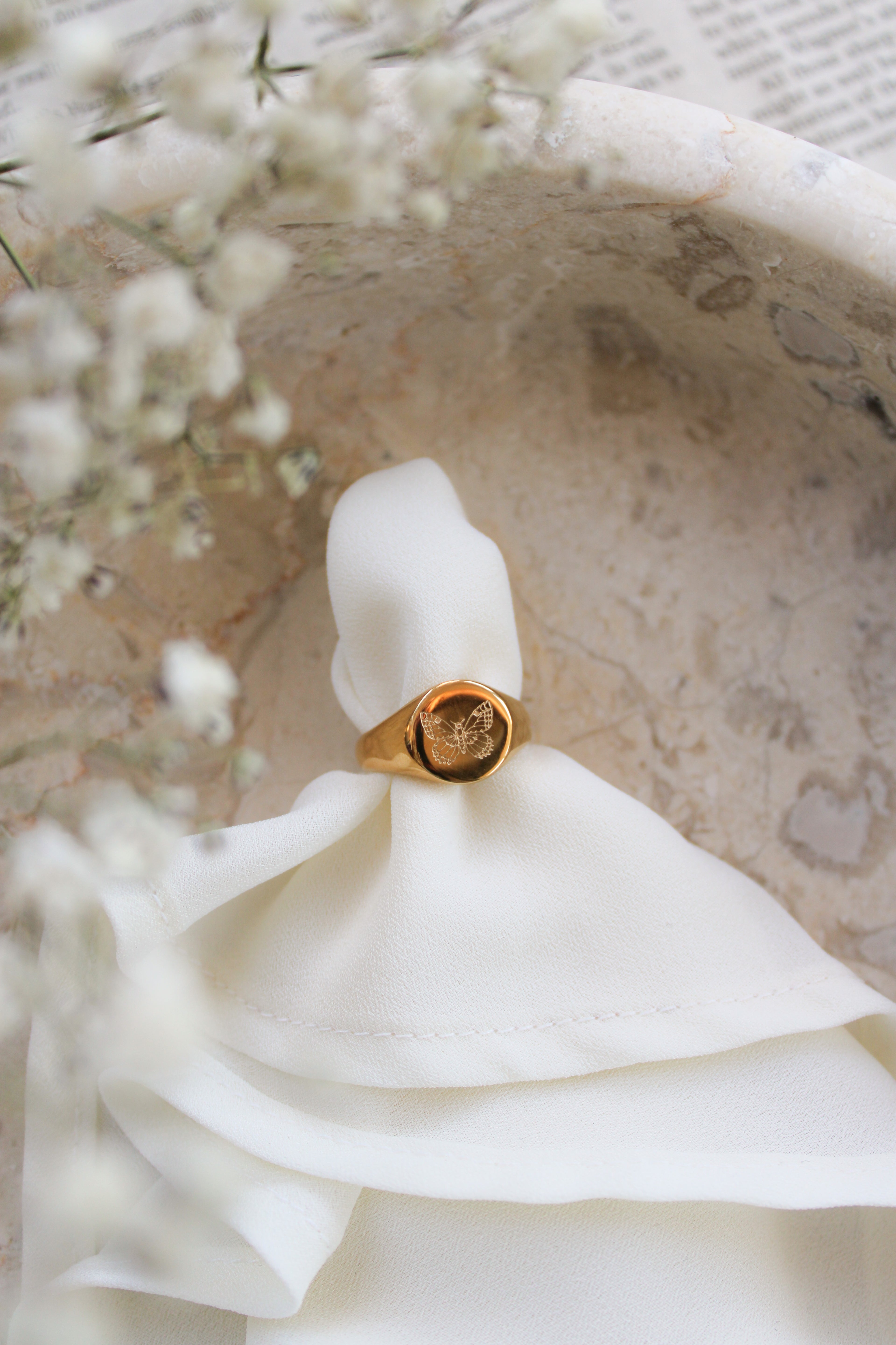 Mariposa Ring