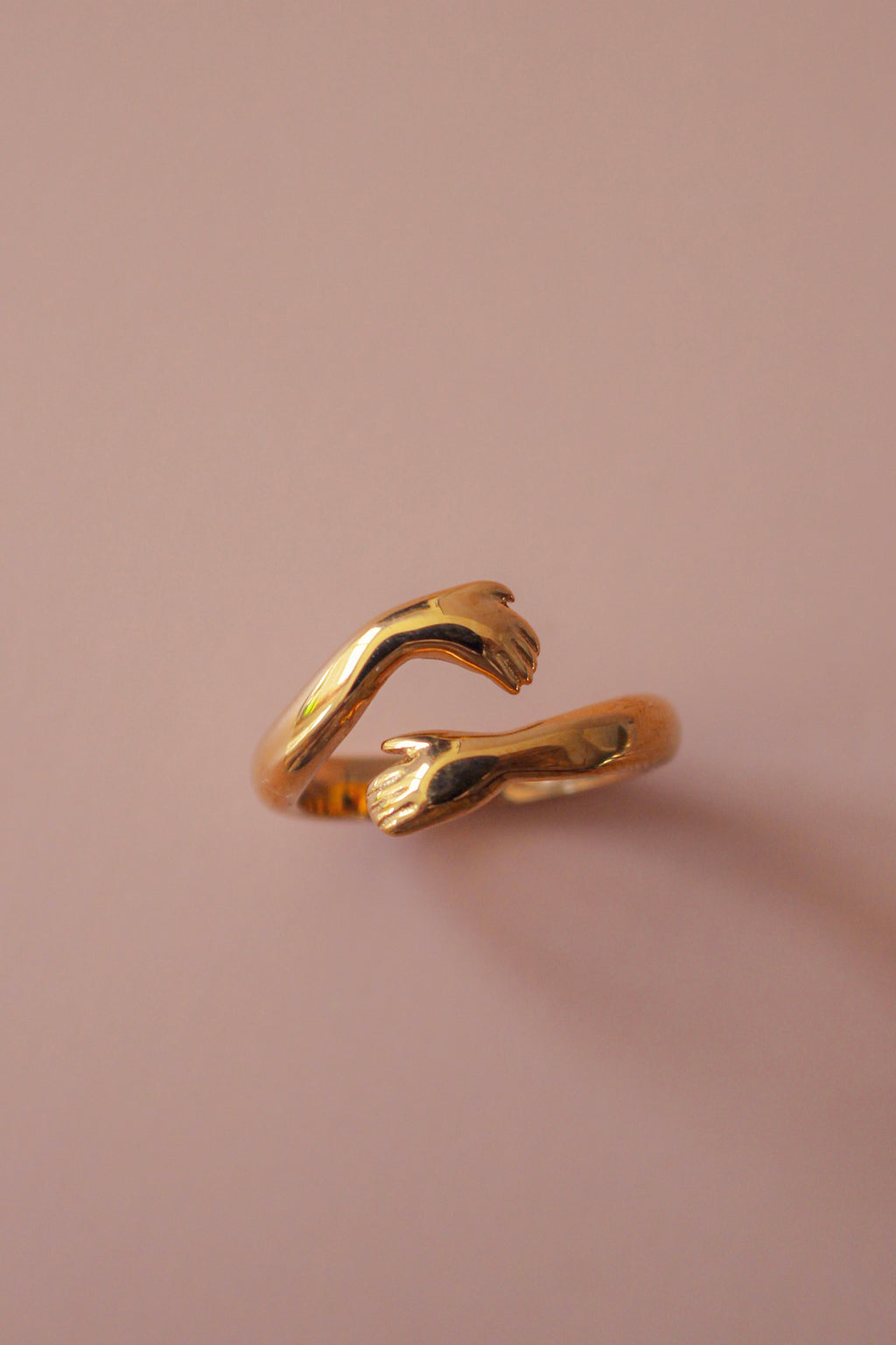 Manos Ring