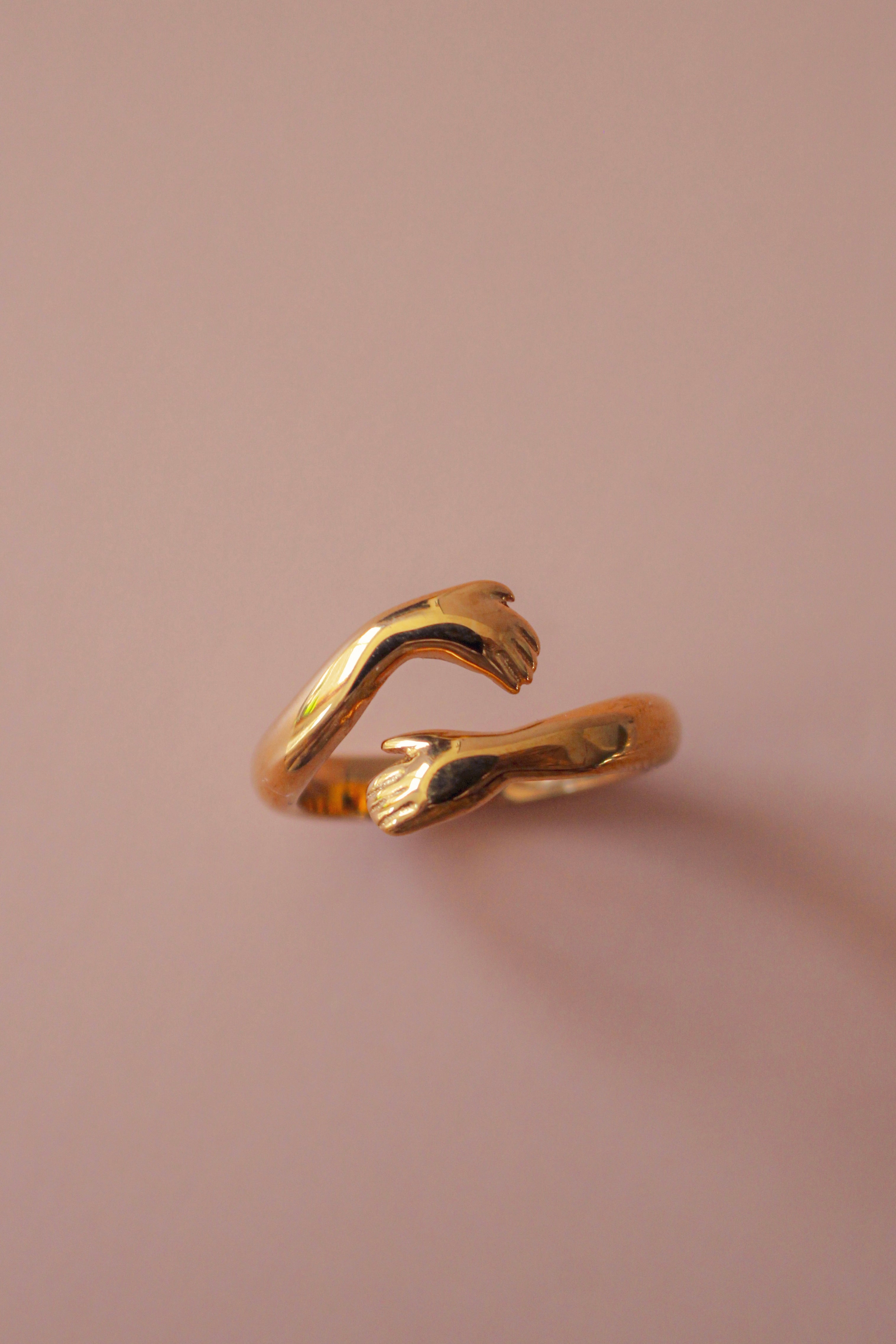 Manos Ring