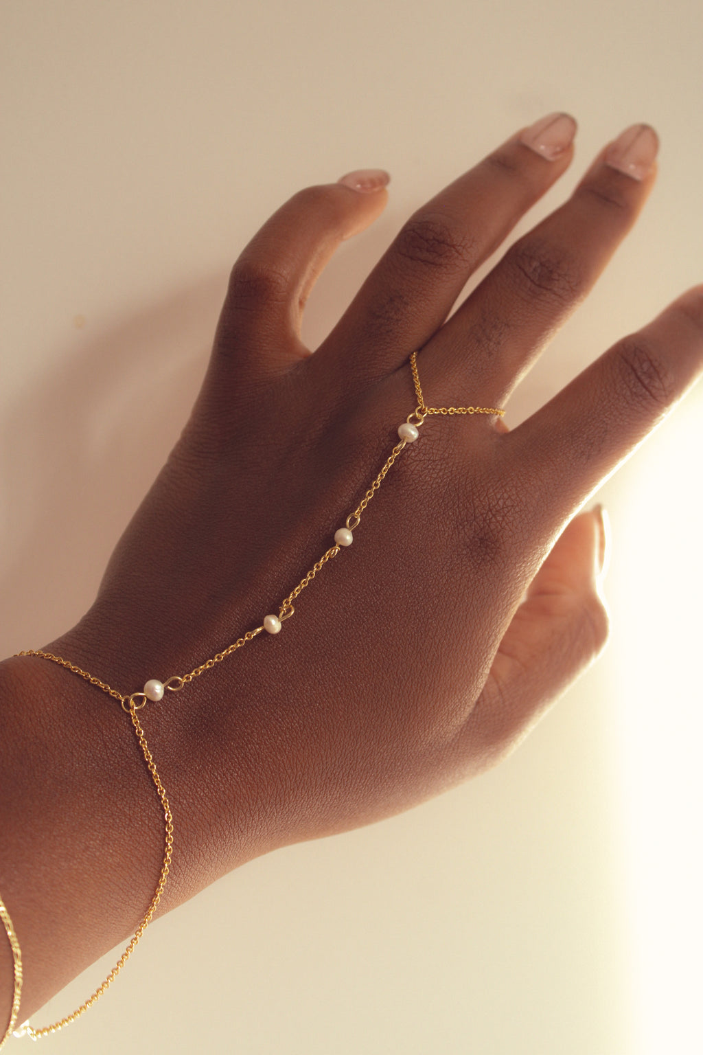 Handchain 06