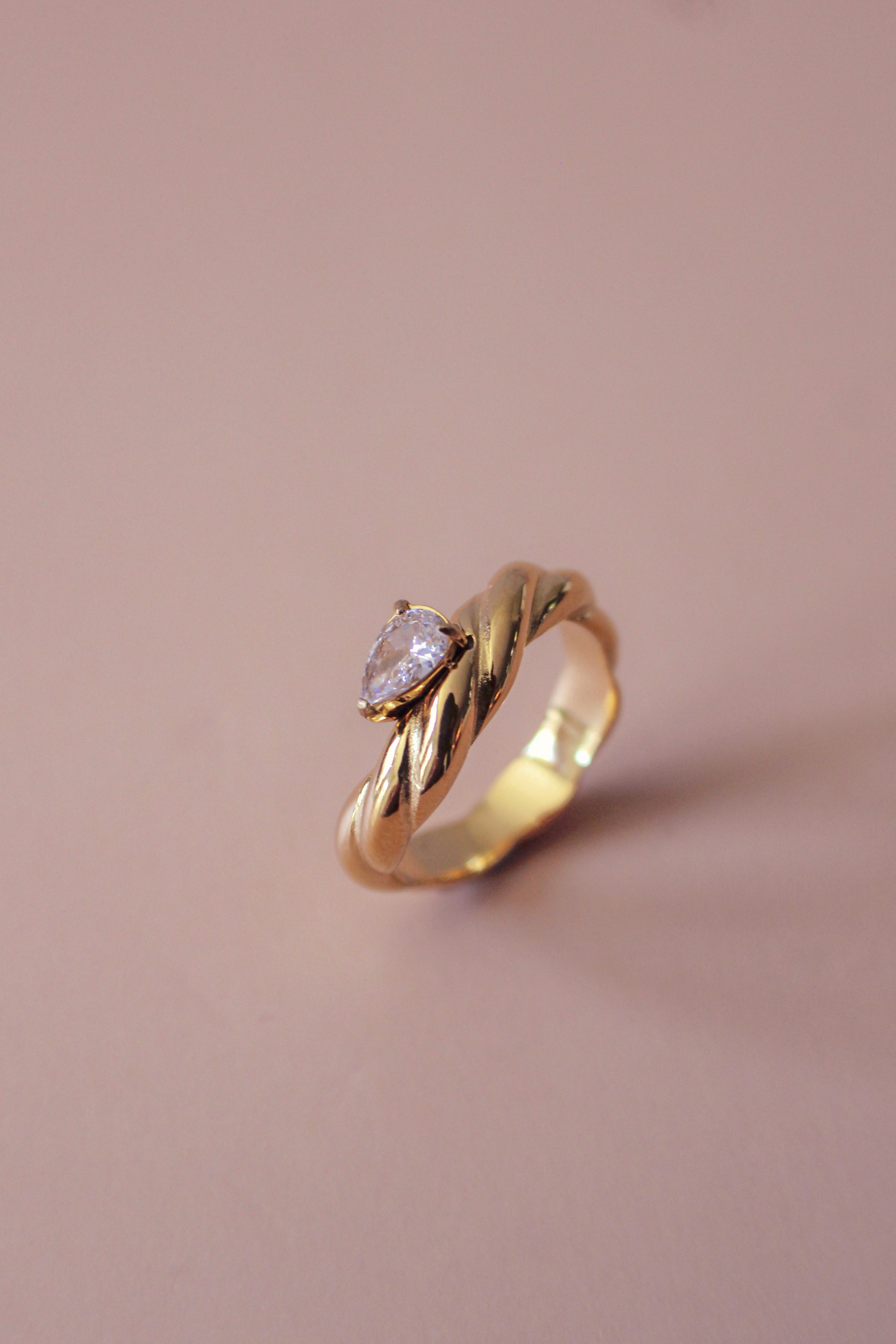 Nola Ring