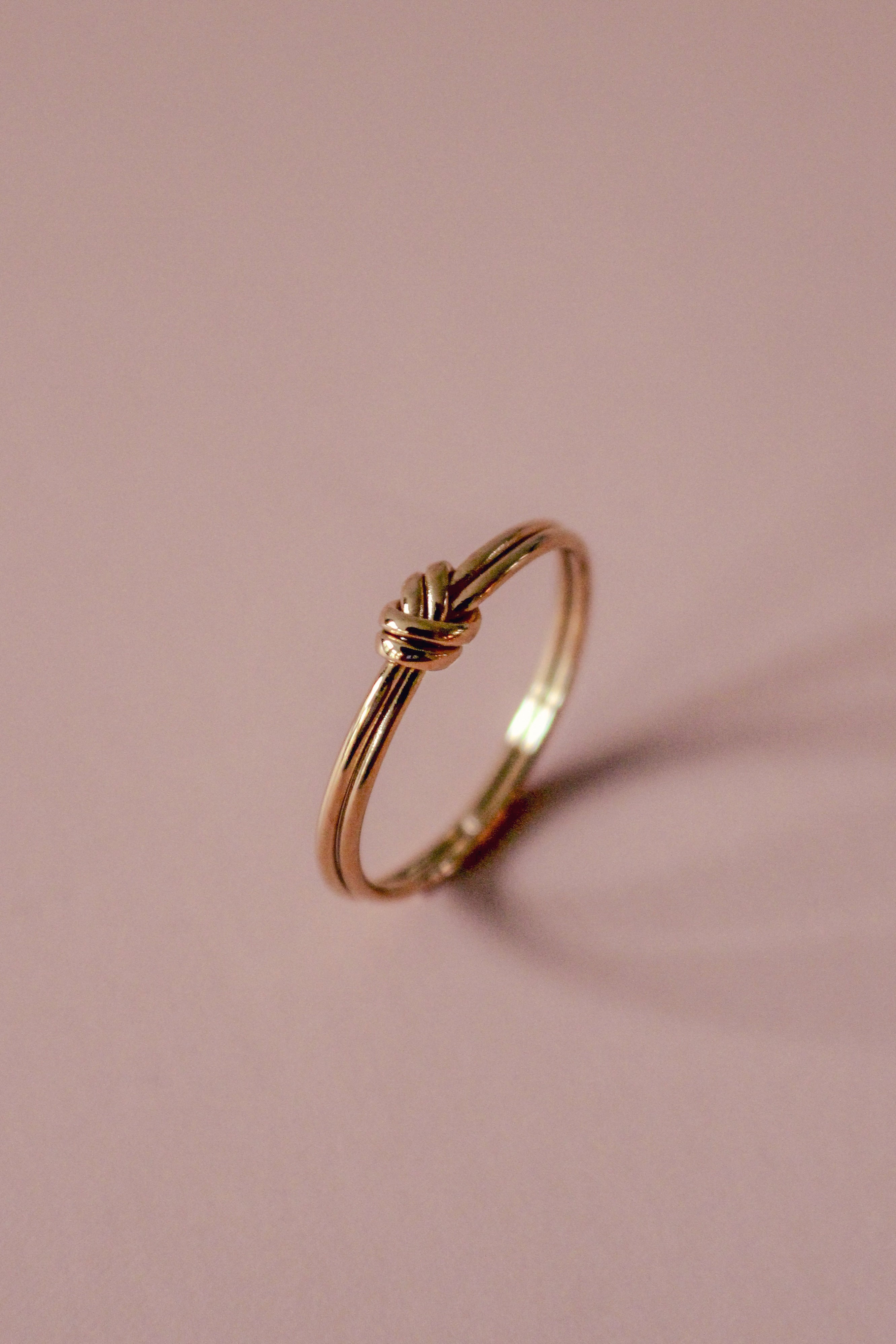 Thin Twisted Ring