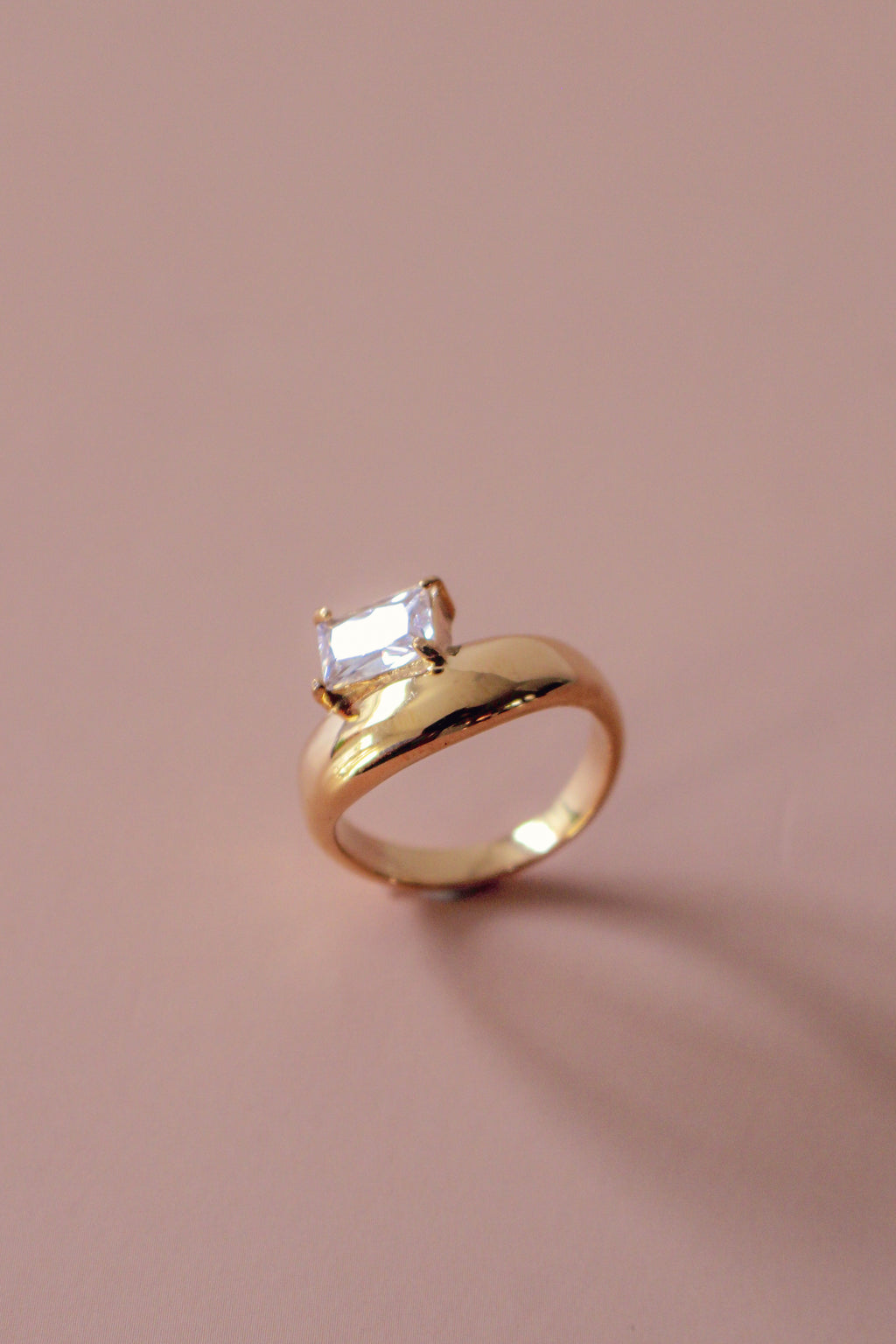 Laour Ring