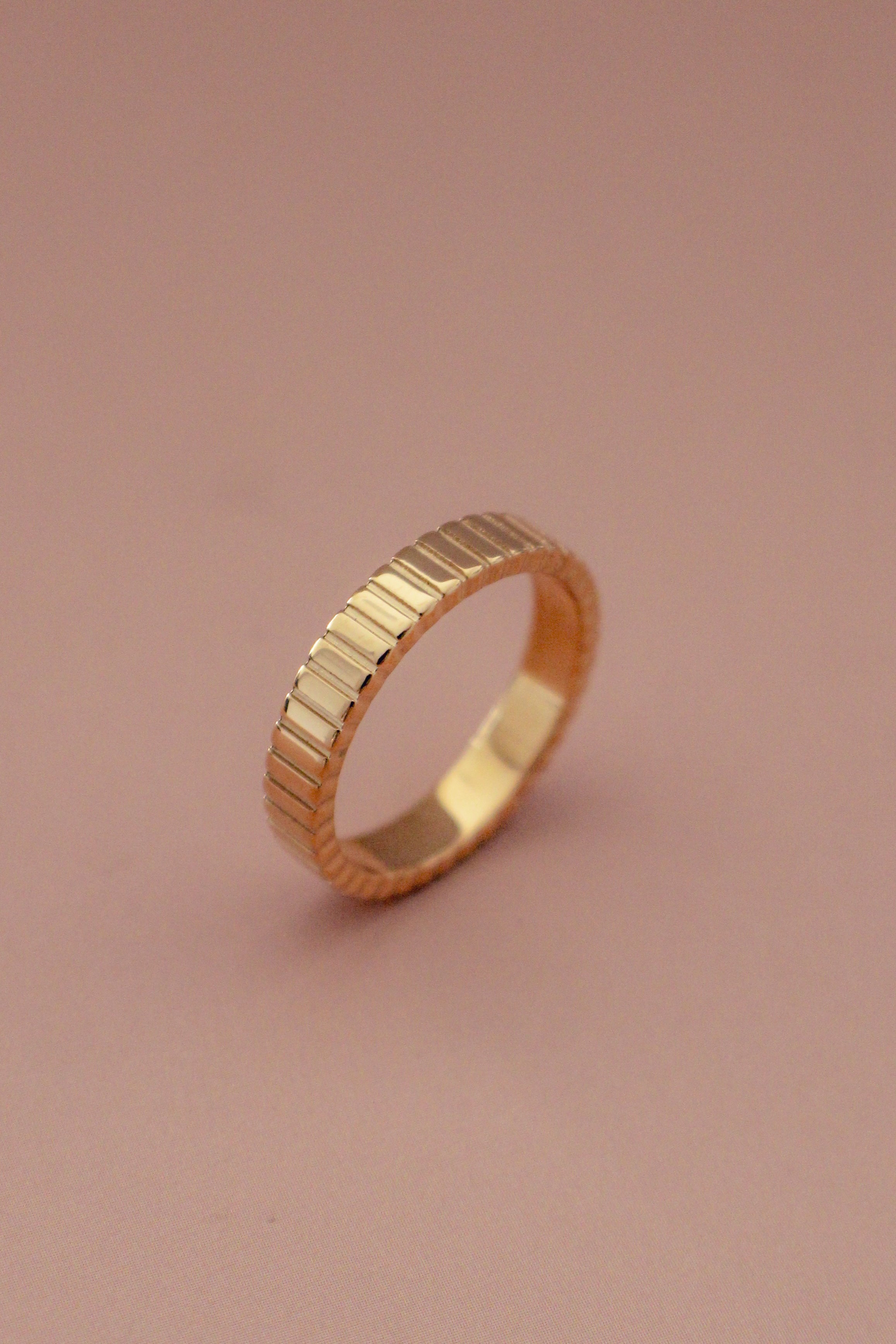 The Ribbed Ring