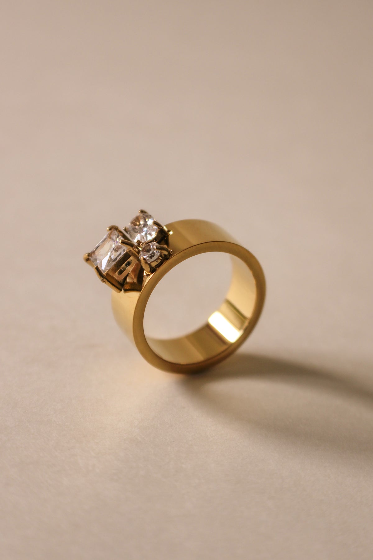 Estemra Ring