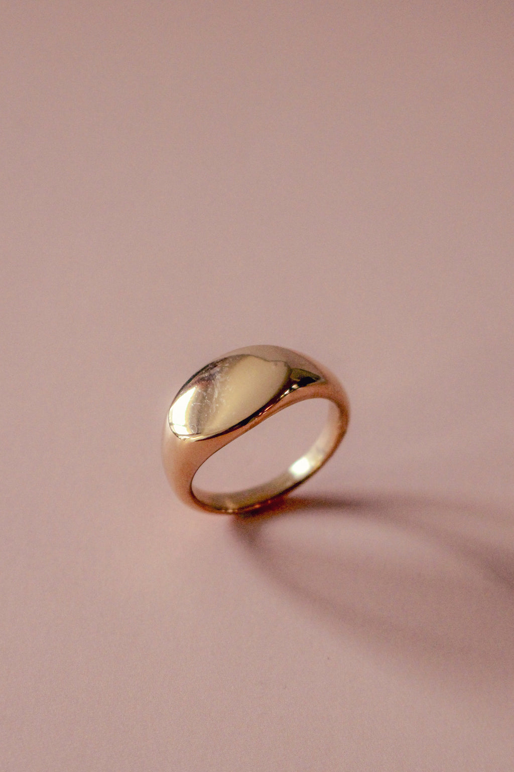 Eggie Signet Ring